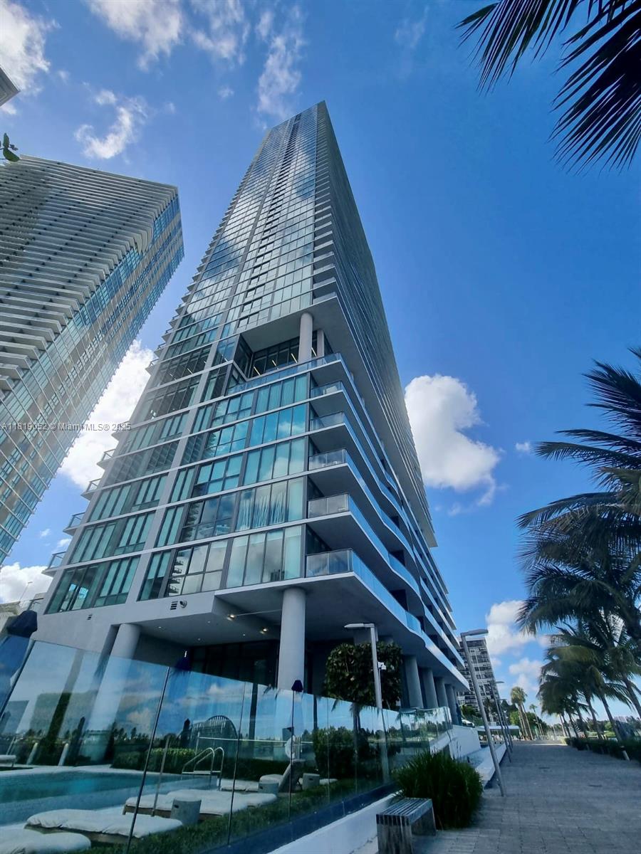 3131 NE 7th Ave #1703, Miami FL 33137