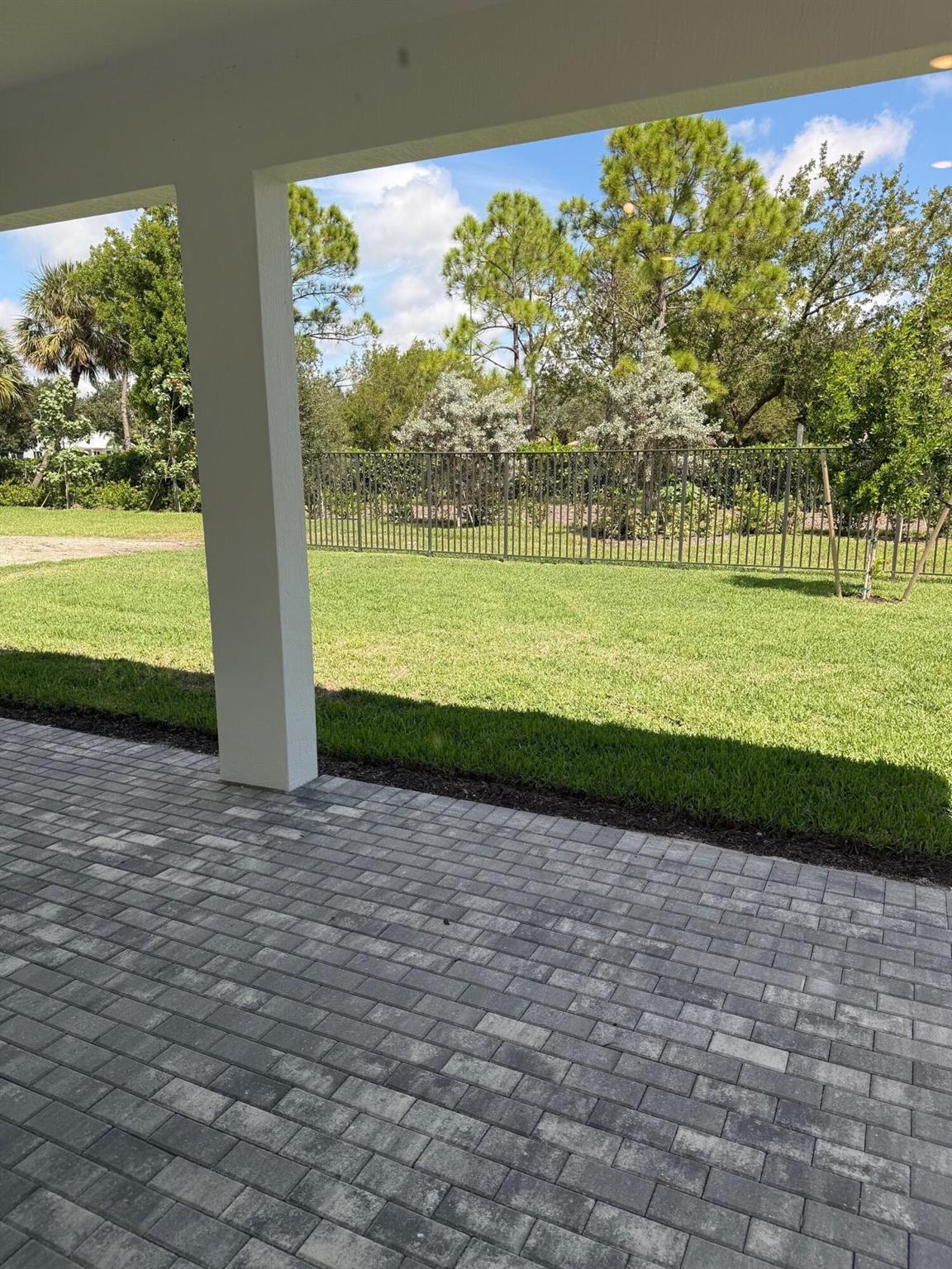 Homes for sale in Lake Worth, FL | 9207 Cape Honey Bee Lane #Whitestone 21, Lake Worth, FL 33467 | MLS# R11098058