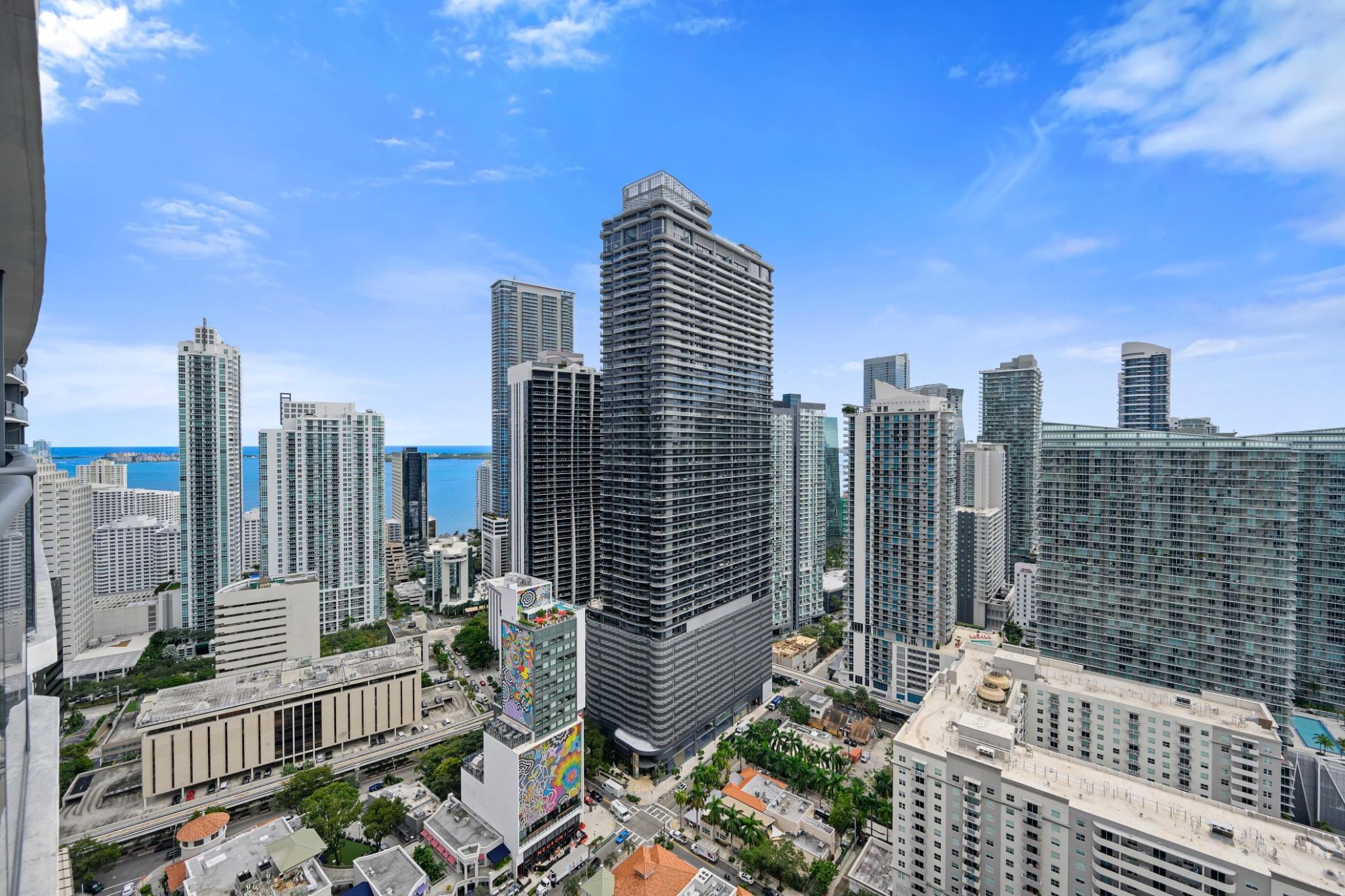 Condo for Rent in Miami, FL