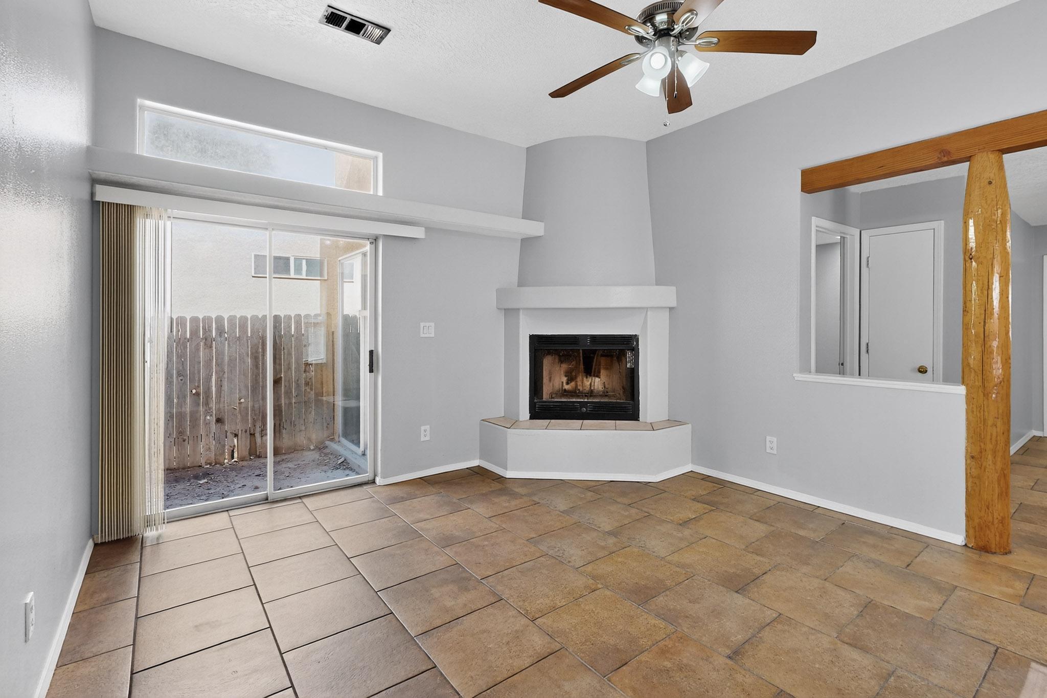 441 COLONIAL Avenue SW 