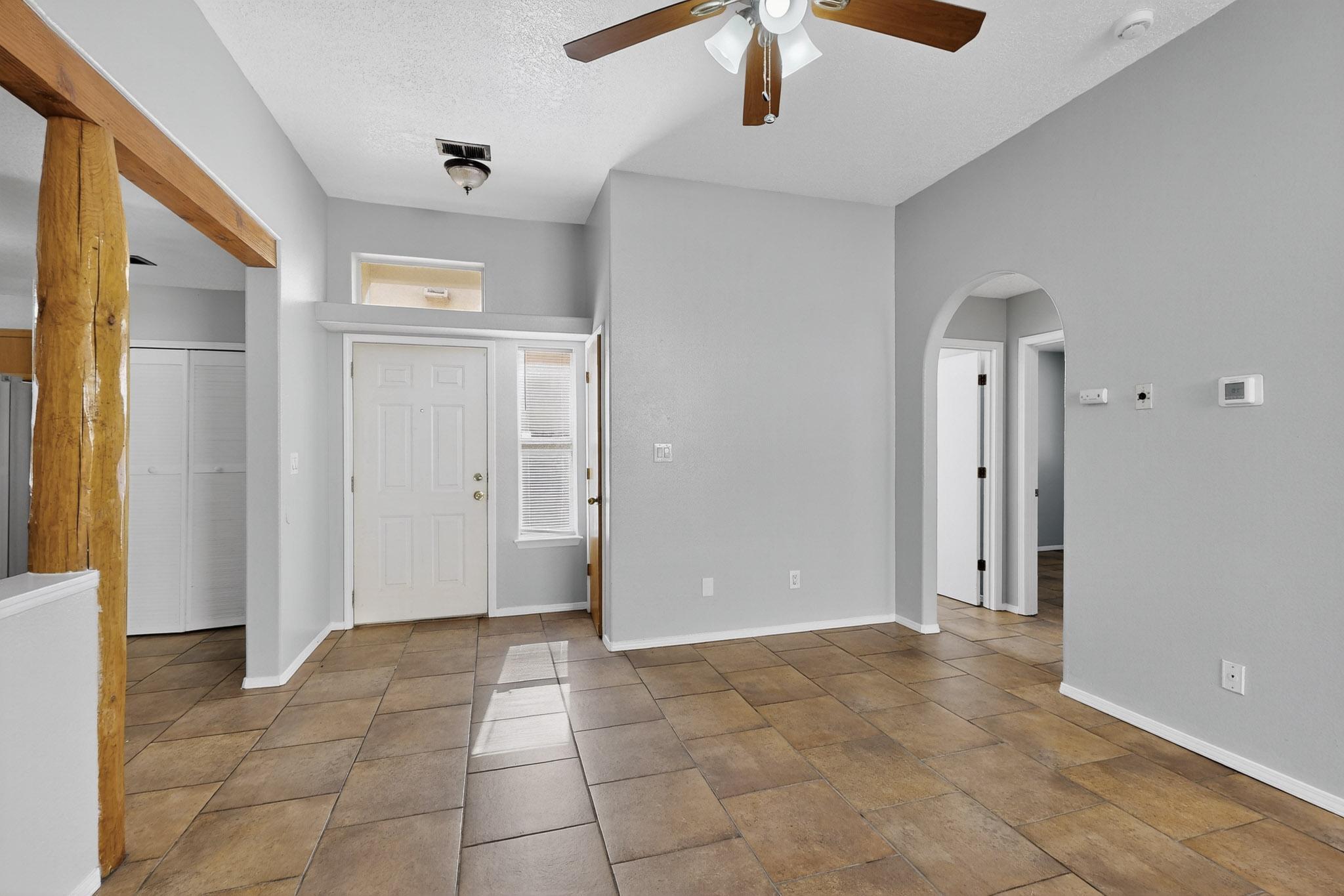 441 COLONIAL Avenue SW 