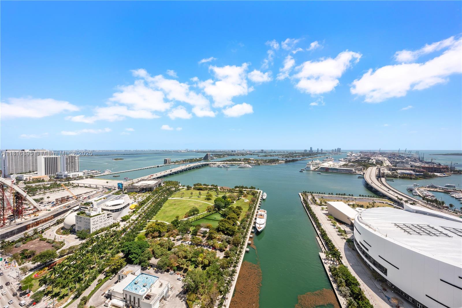 888 Biscayne Blvd #4010, Miami FL 33132