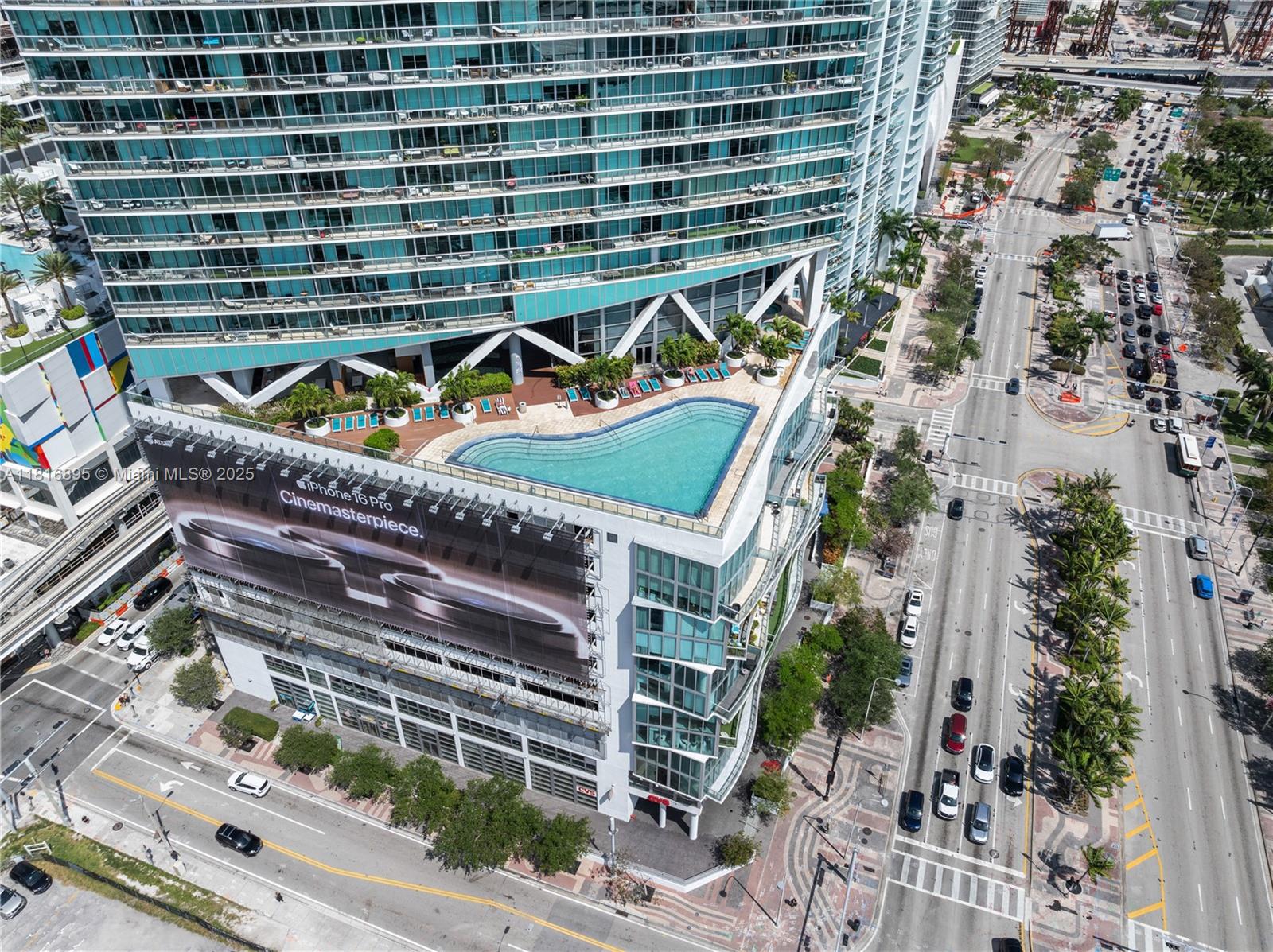 888 Biscayne Blvd #4010, Miami FL 33132