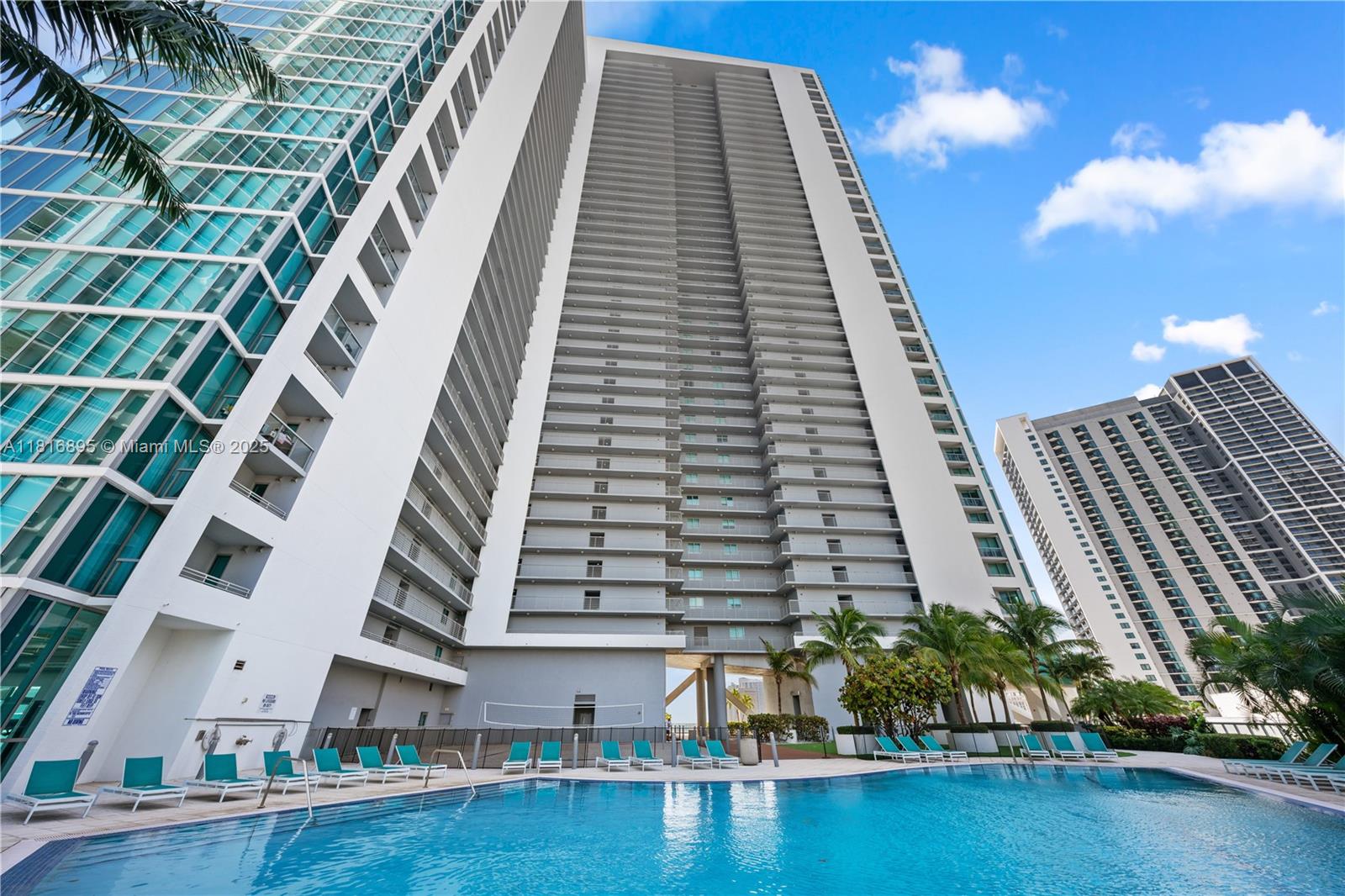 888 Biscayne Blvd #4010, Miami FL 33132