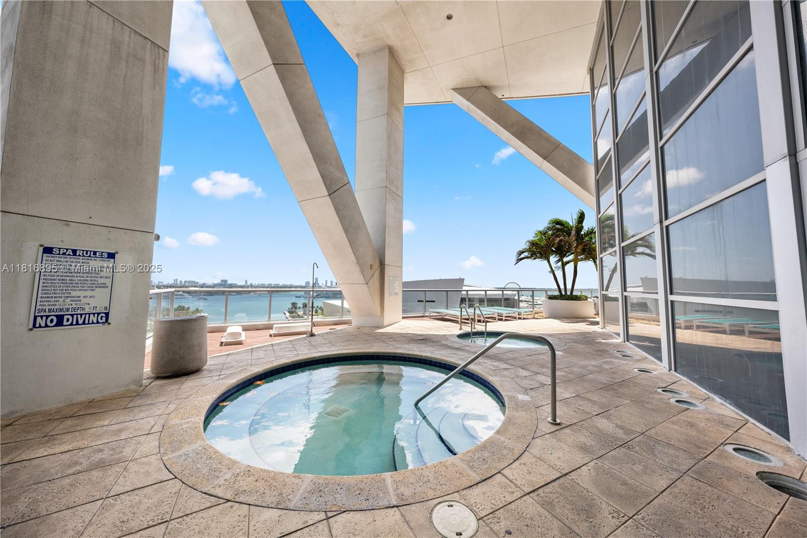 888 Biscayne Blvd #4010, Miami FL 33132
