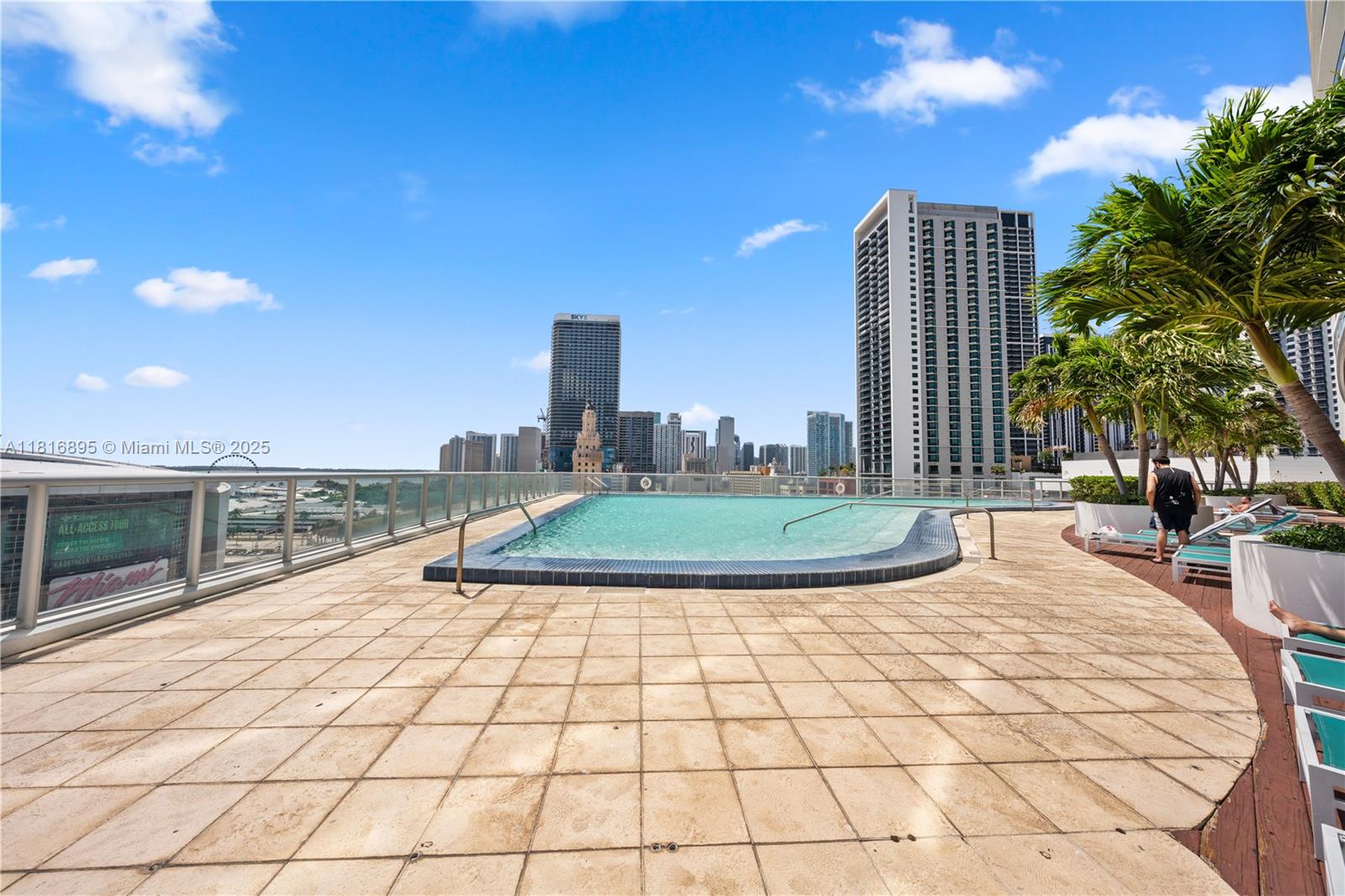 888 Biscayne Blvd #4010, Miami FL 33132