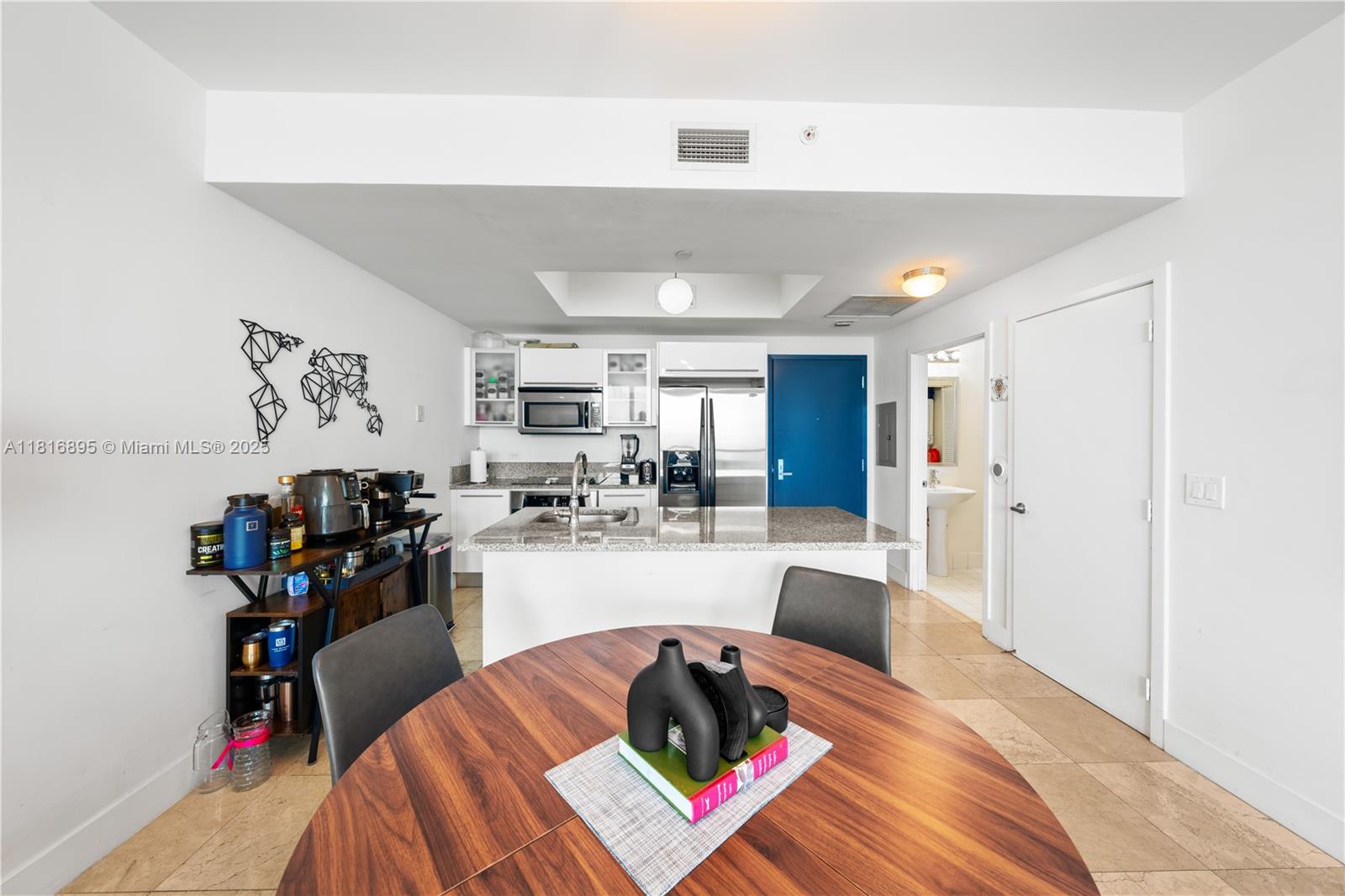 888 Biscayne Blvd #4010, Miami FL 33132