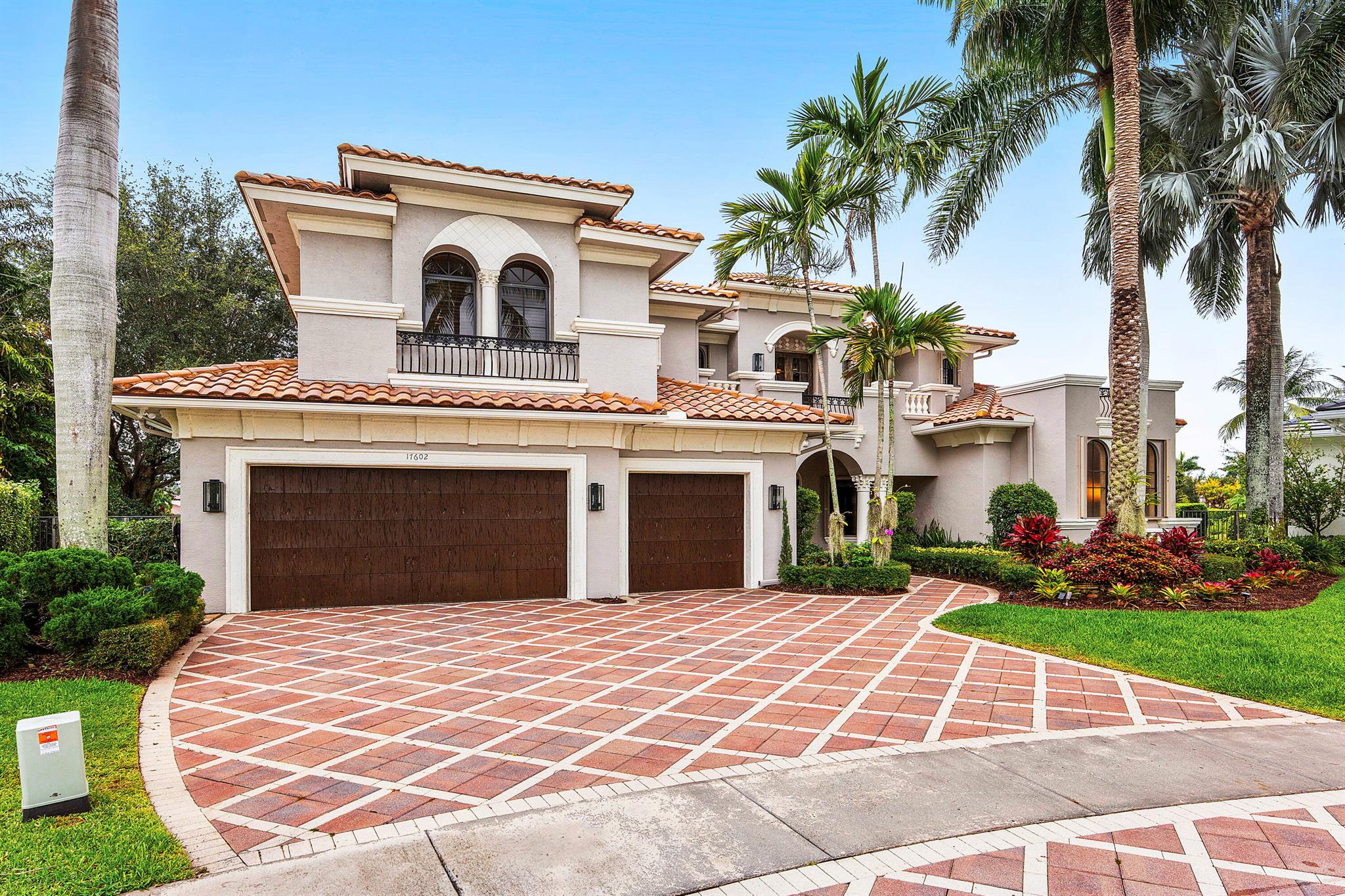 Homes for sale in Boca Raton, FL | 17602 Middle Lake Dr, Boca Raton, FL 33496 | MLS# R11098103