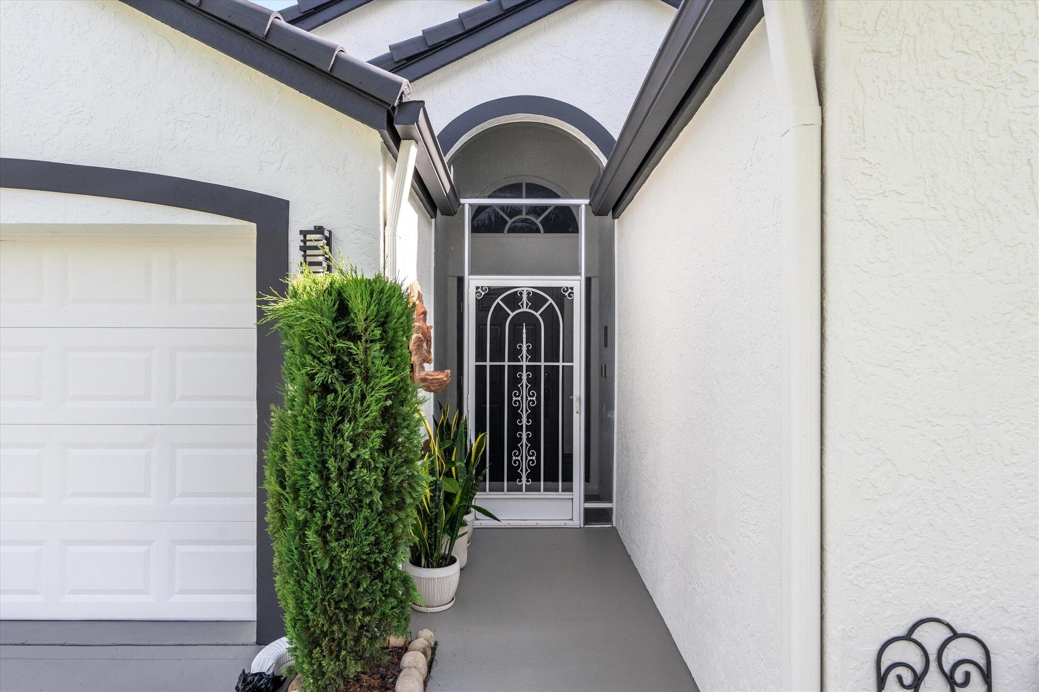 Homes for sale in Wellington, FL | 1664 Oak Berry Circle, Wellington, FL 33414 | MLS# R11098108