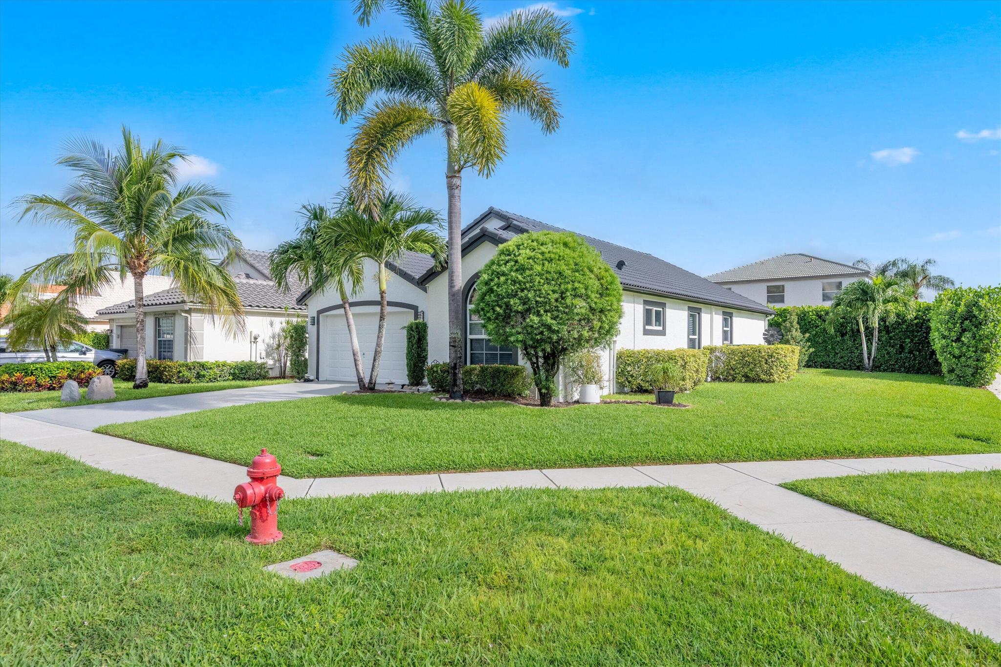 Homes for sale in Wellington, FL | 1664 Oak Berry Circle, Wellington, FL 33414 | MLS# R11098108