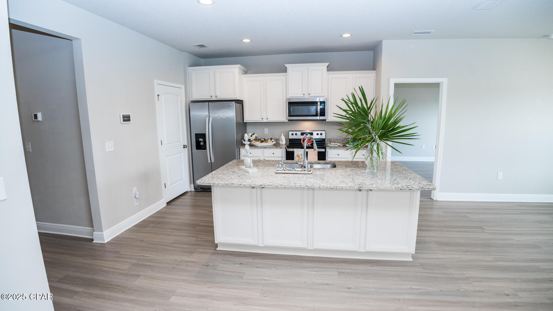 Image 12 For 323 Moonraker Circle