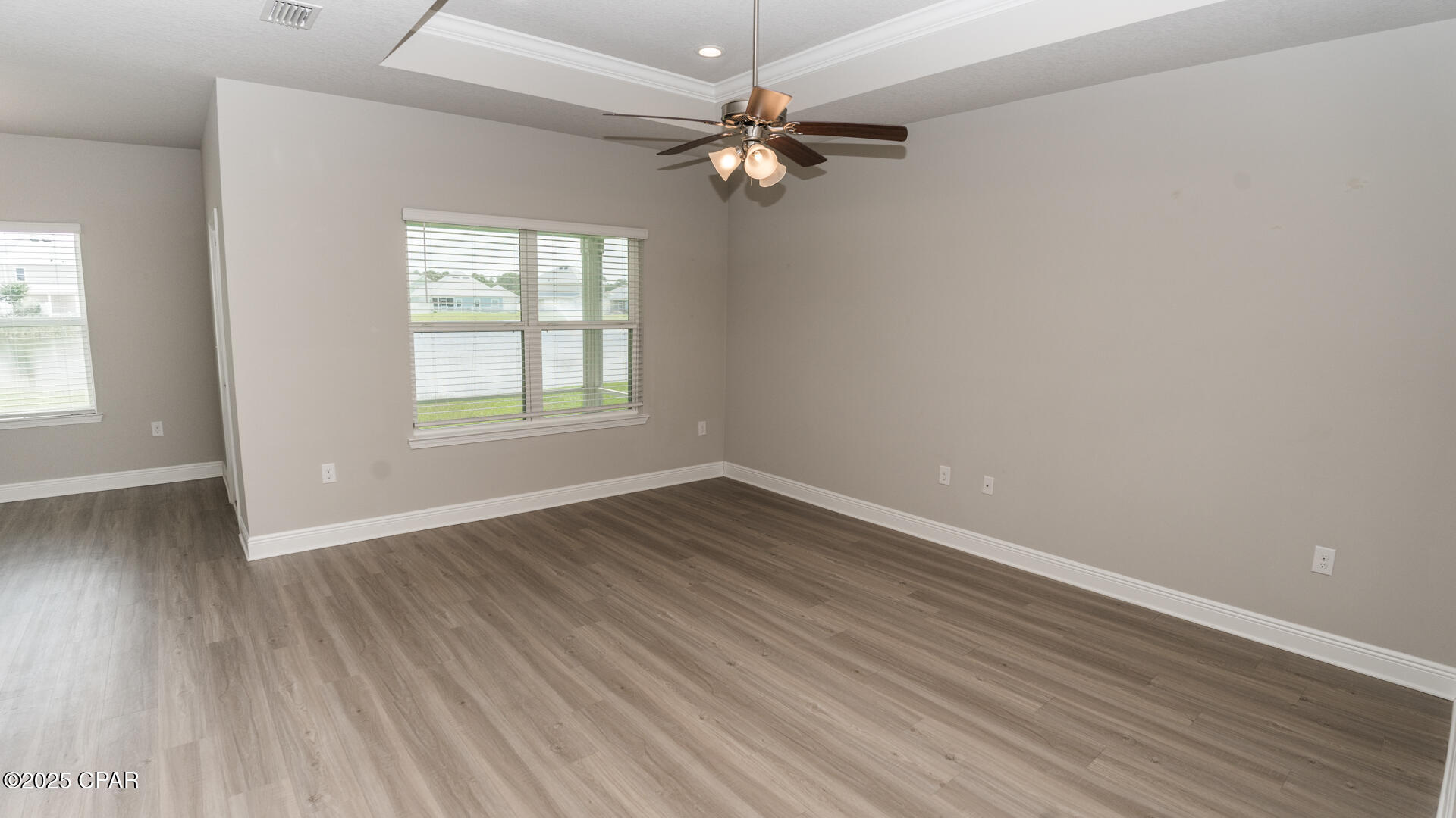 Image 16 For 323 Moonraker Circle
