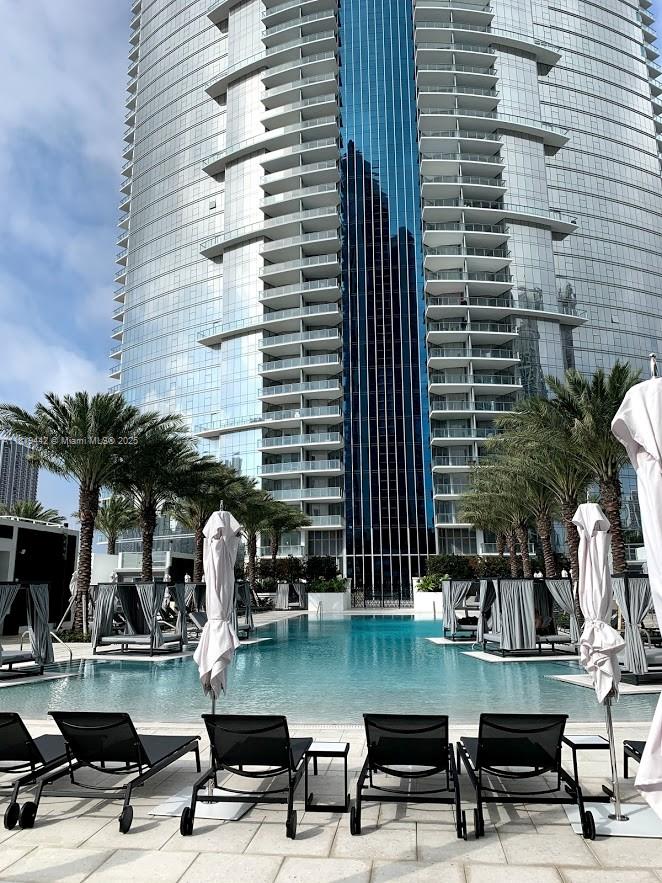 851 NE 1st Ave #1208, Miami FL 33132