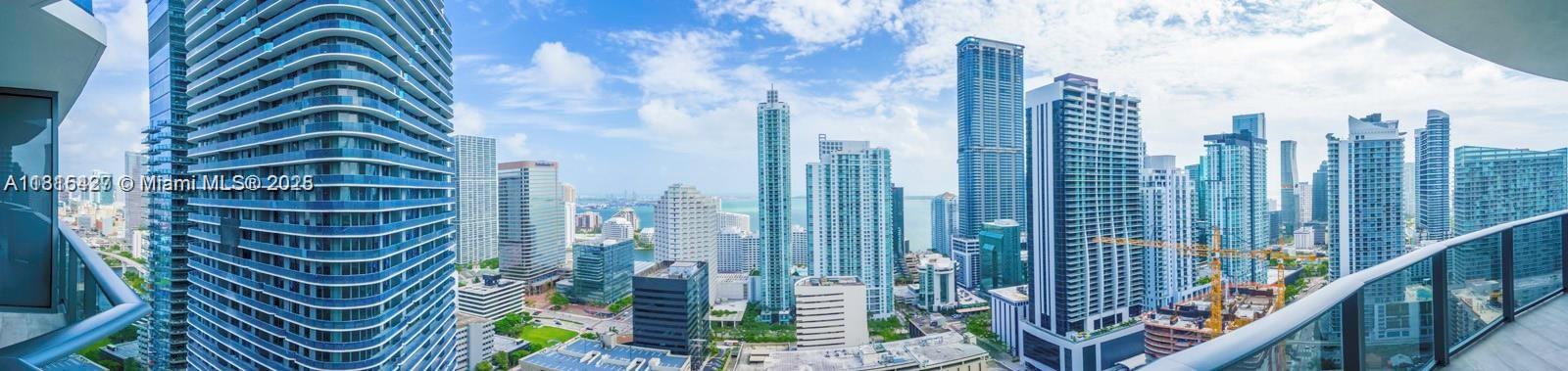 45 SW 9th St #3303, Miami FL 33130