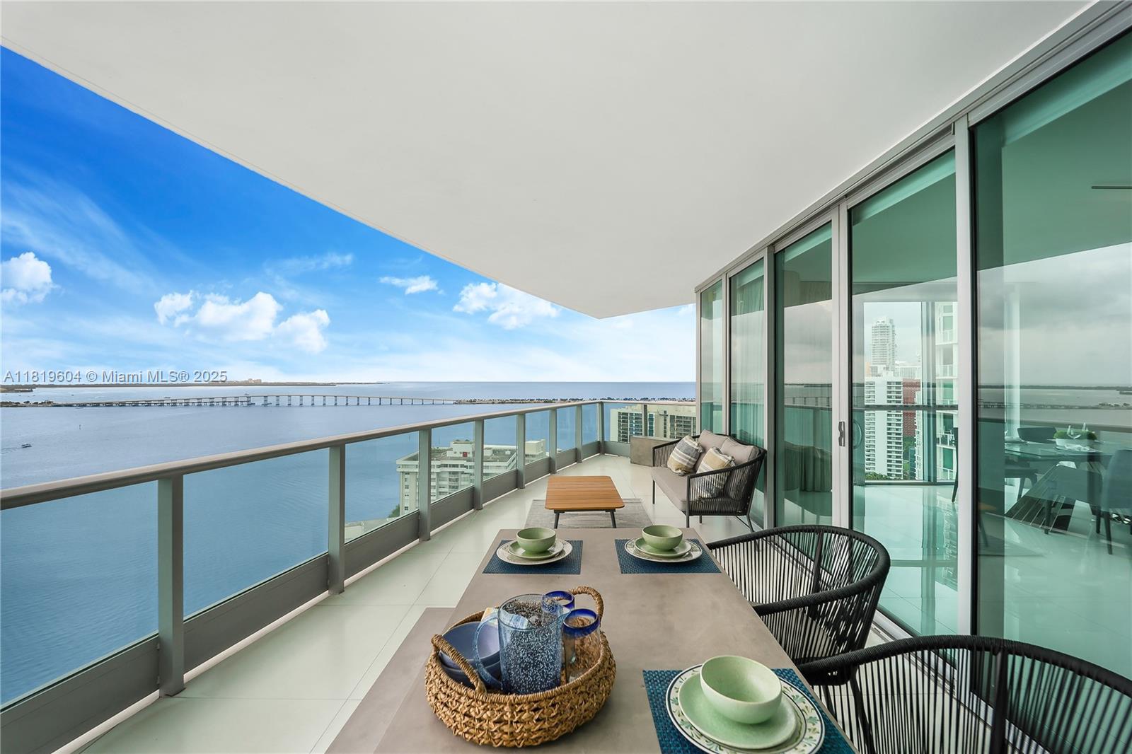 1331 Brickell Bay Dr #2511, Miami FL 33131
