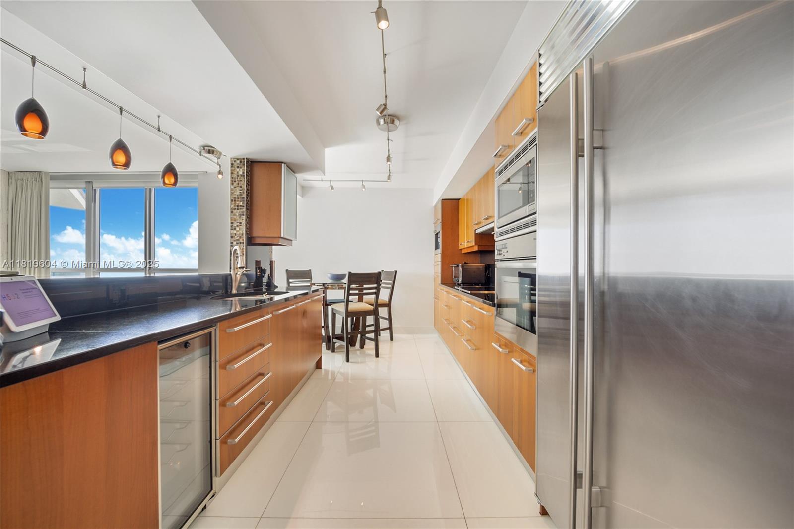 1331 Brickell Bay Dr #2511, Miami FL 33131