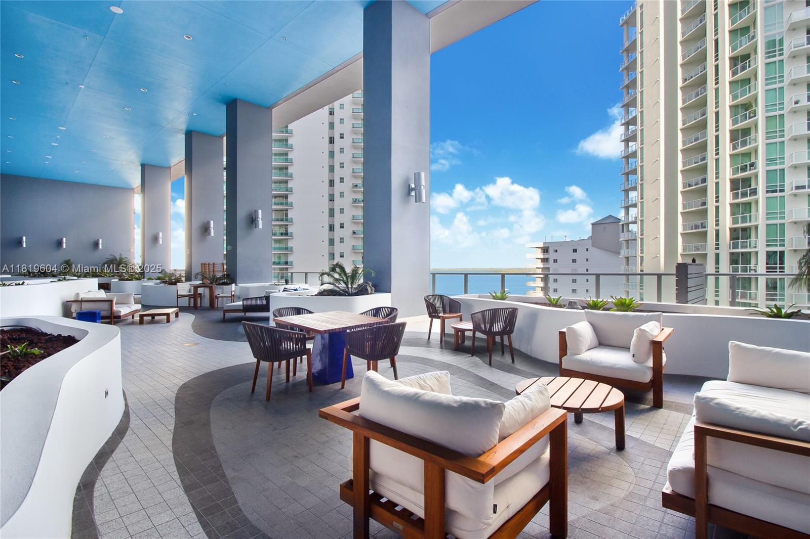1331 Brickell Bay Dr #2511, Miami FL 33131