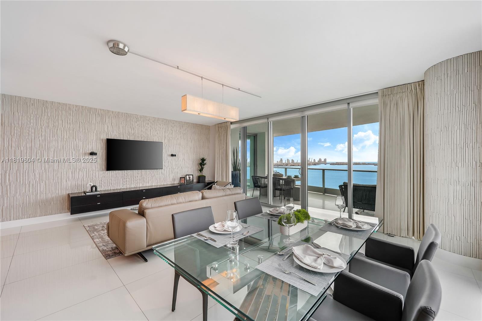 1331 Brickell Bay Dr #2511, Miami FL 33131