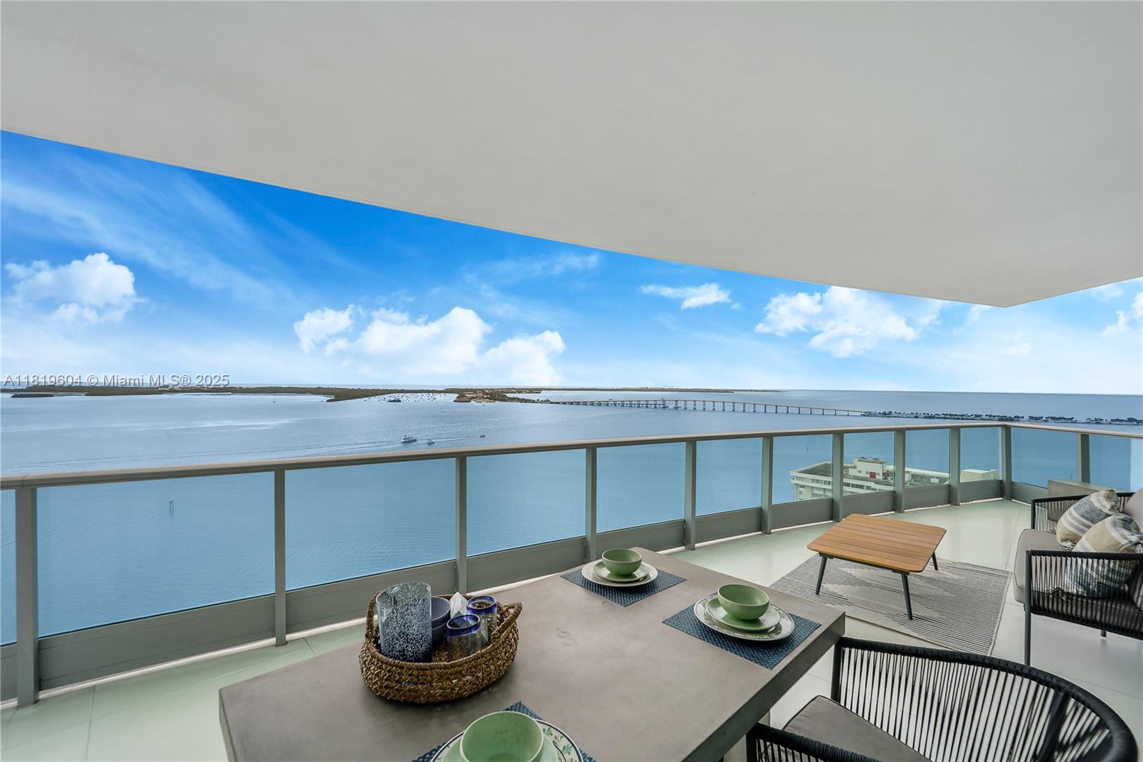 1331 Brickell Bay Dr #2511, Miami FL 33131