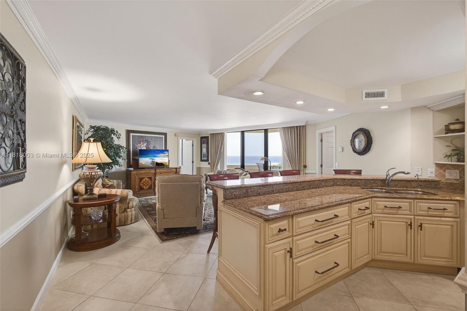 2800 N Ocean Dr #A-20A, Riviera Beach, Florida image 3