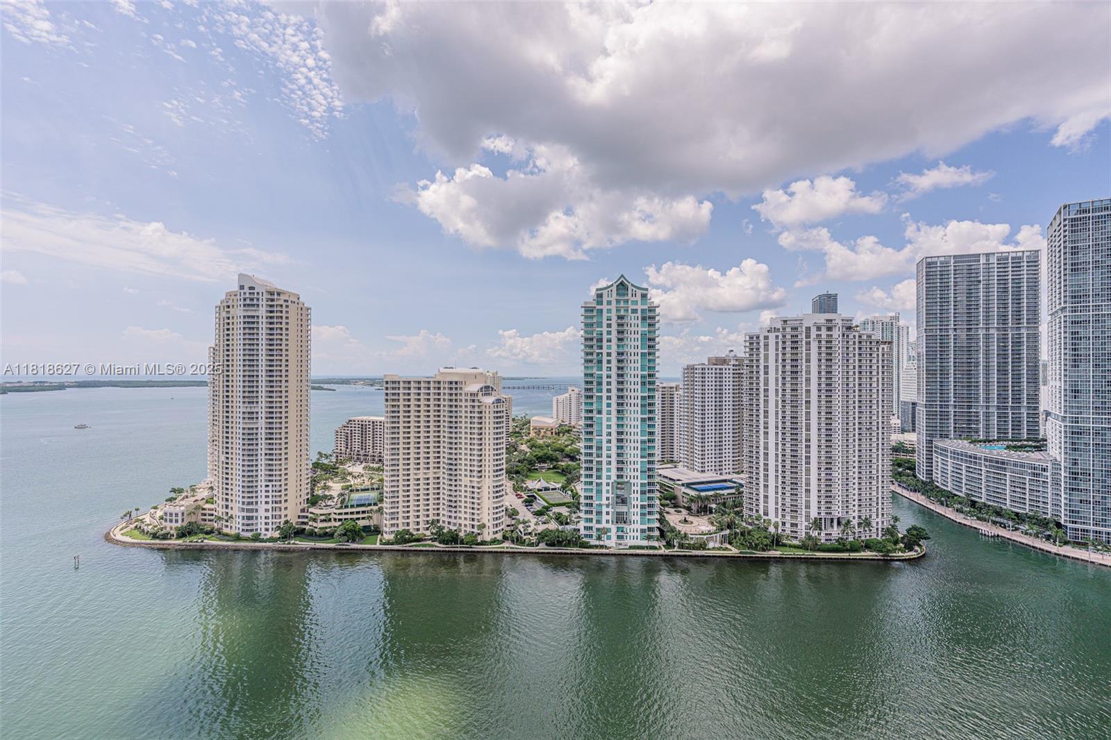 335 S Biscayne Blvd #3303, Miami FL 33131