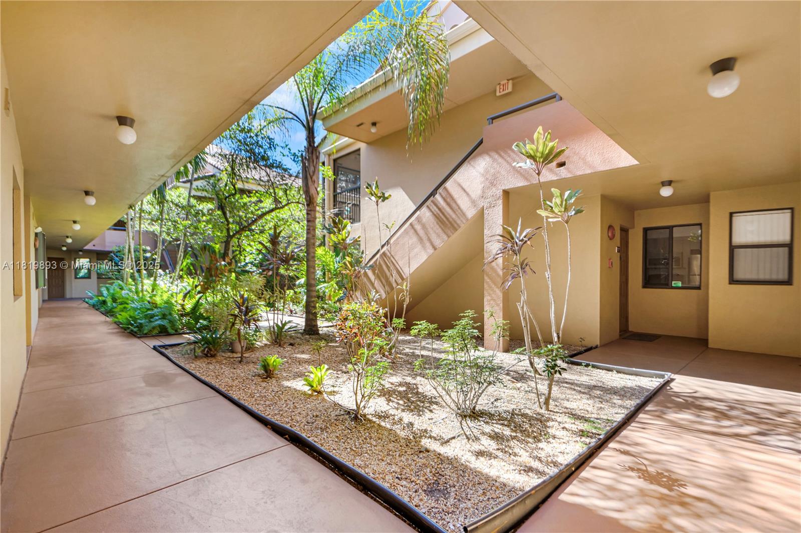 15495 N Miami Lakeway N #101, Miami Lakes, Florida image 18