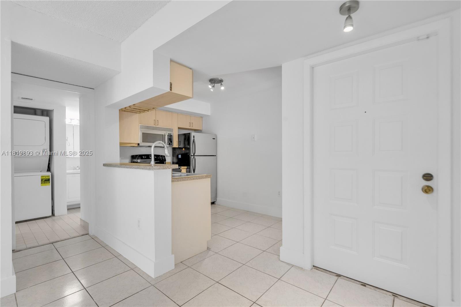 15495 N Miami Lakeway N #101, Miami Lakes, Florida image 4