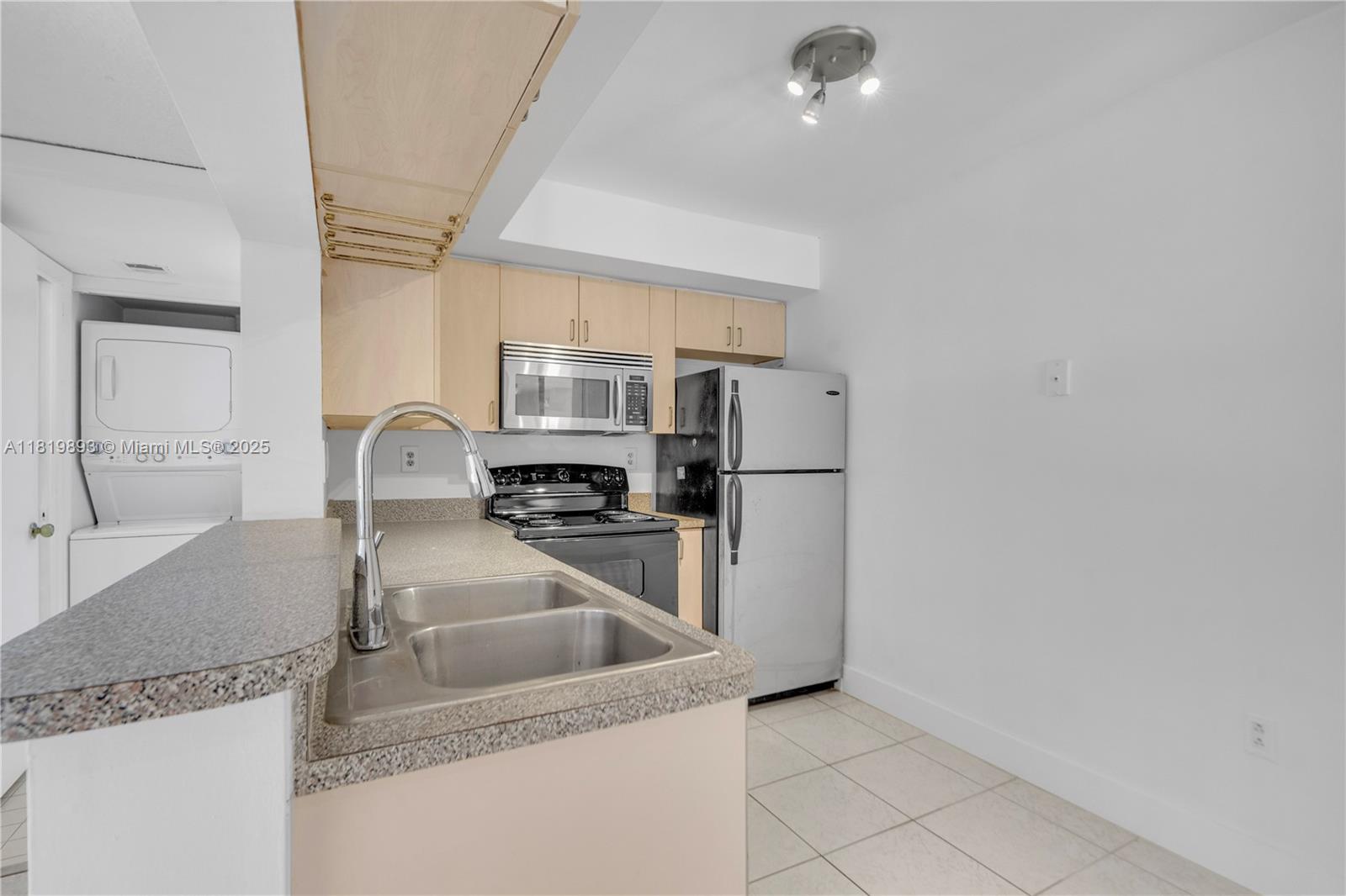 15495 N Miami Lakeway N #101, Miami Lakes, Florida image 5