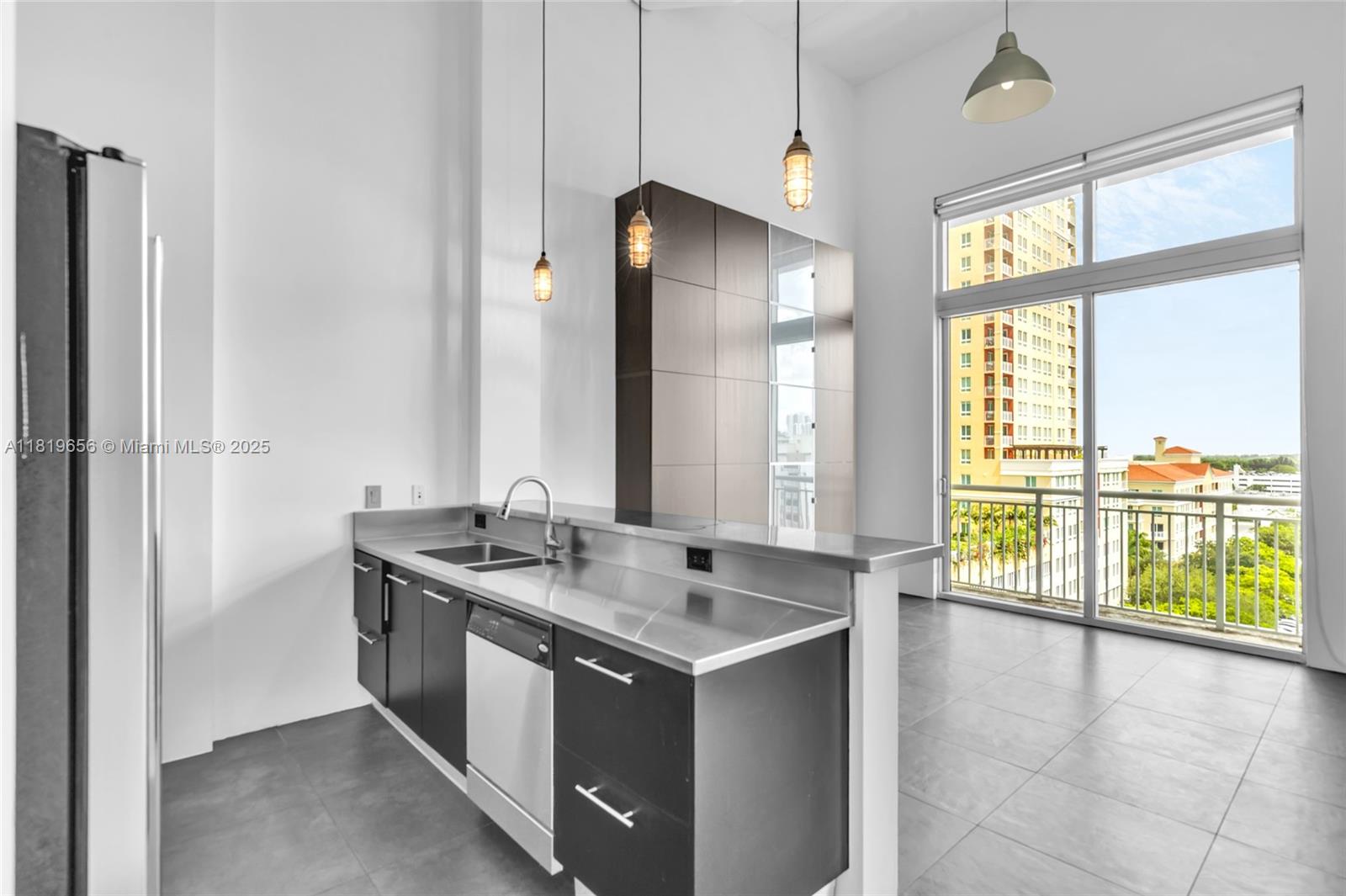 9055 SW 73rd Ct #703, Miami, Florida image 1