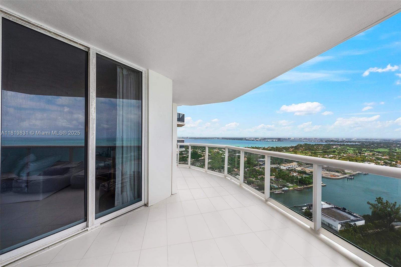 4779 Collins Ave #3108, Miami Beach FL 33140