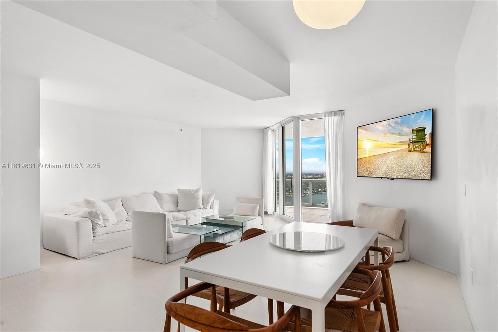 4779 Collins Ave #3108, Miami Beach FL 33140