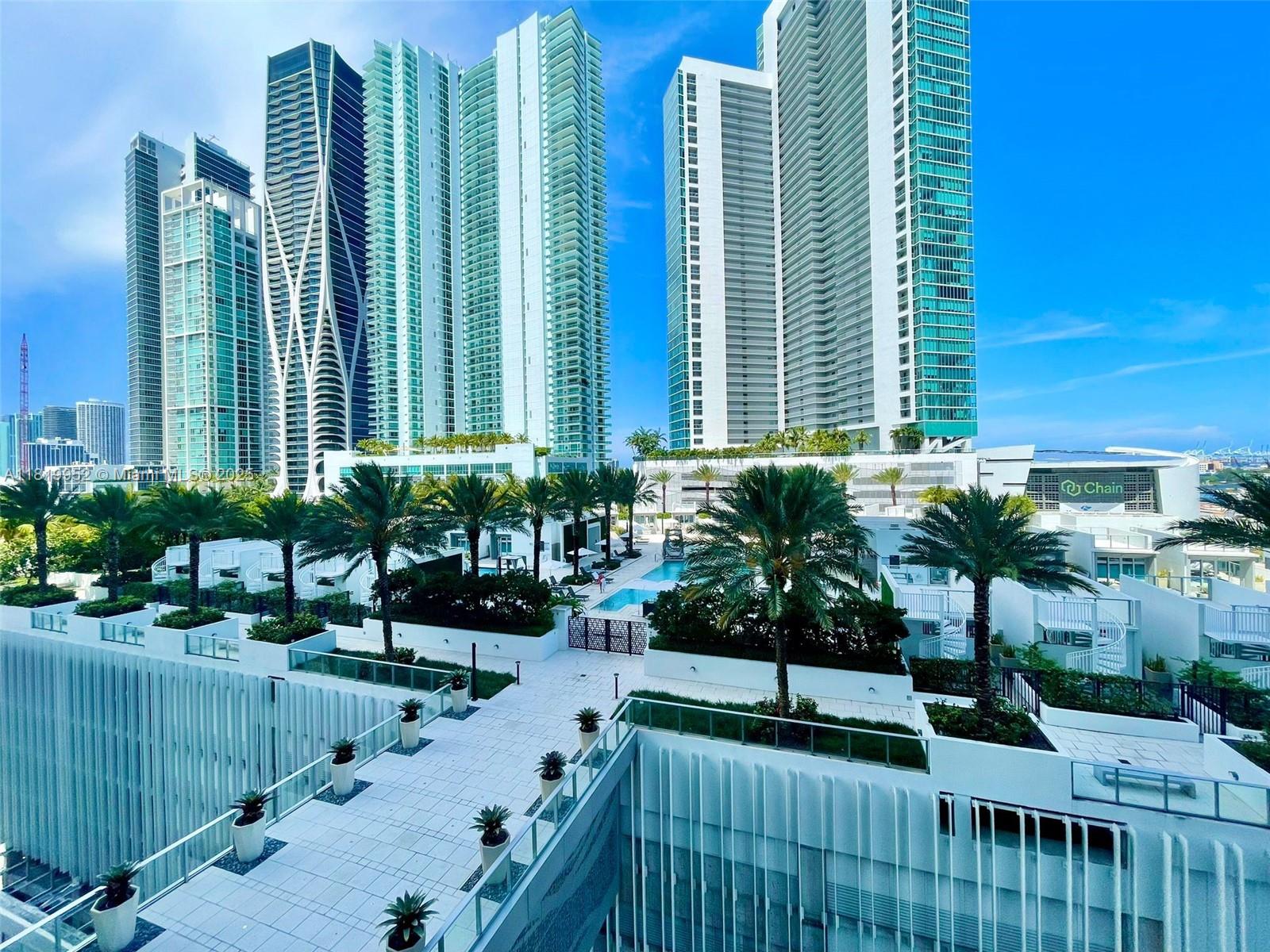 851 NE 1st Ave #909, Miami FL 33132