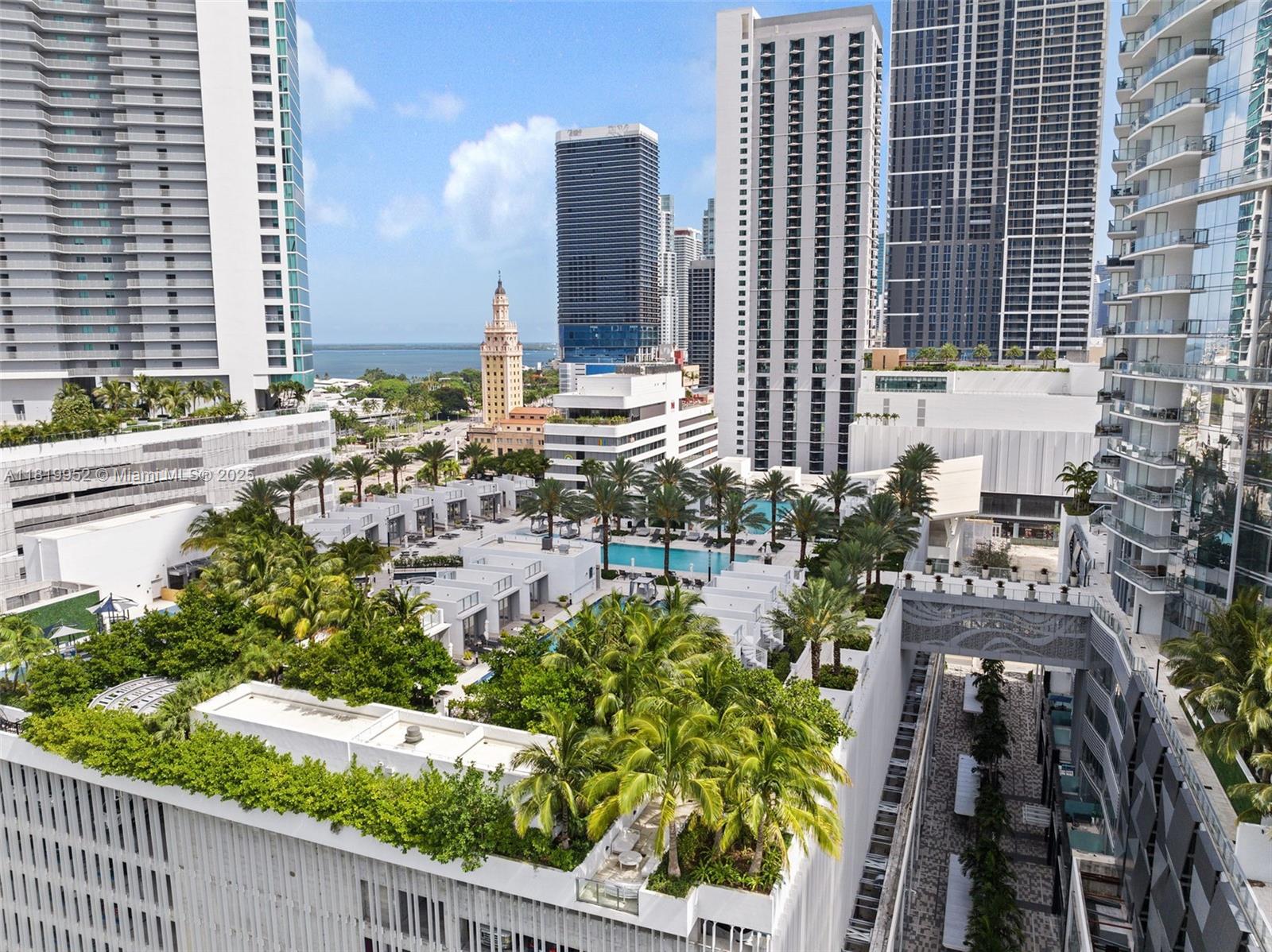 851 NE 1st Ave #909, Miami FL 33132