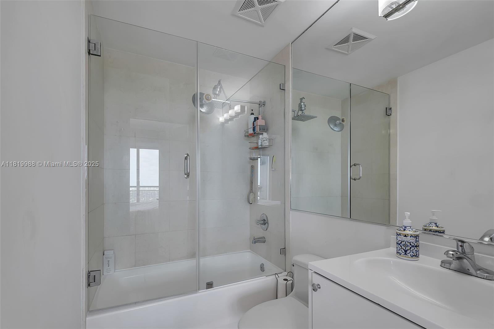 60 SW 13th St #3610, Miami FL 33130
