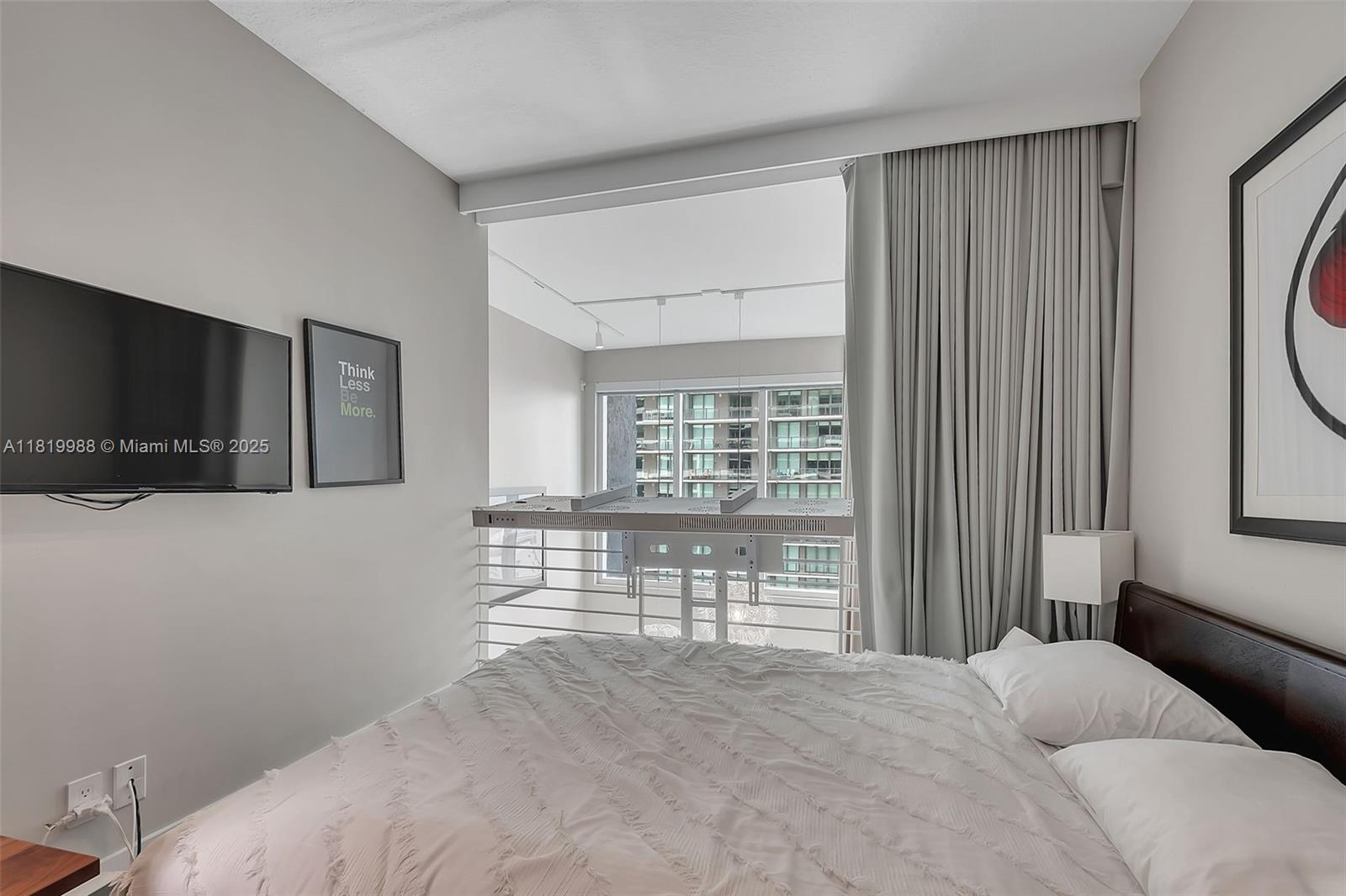 60 SW 13th St #3610, Miami FL 33130