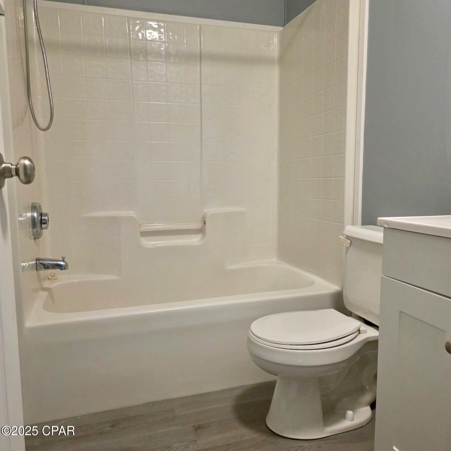 Image 23 For 8140 Grayling Circle