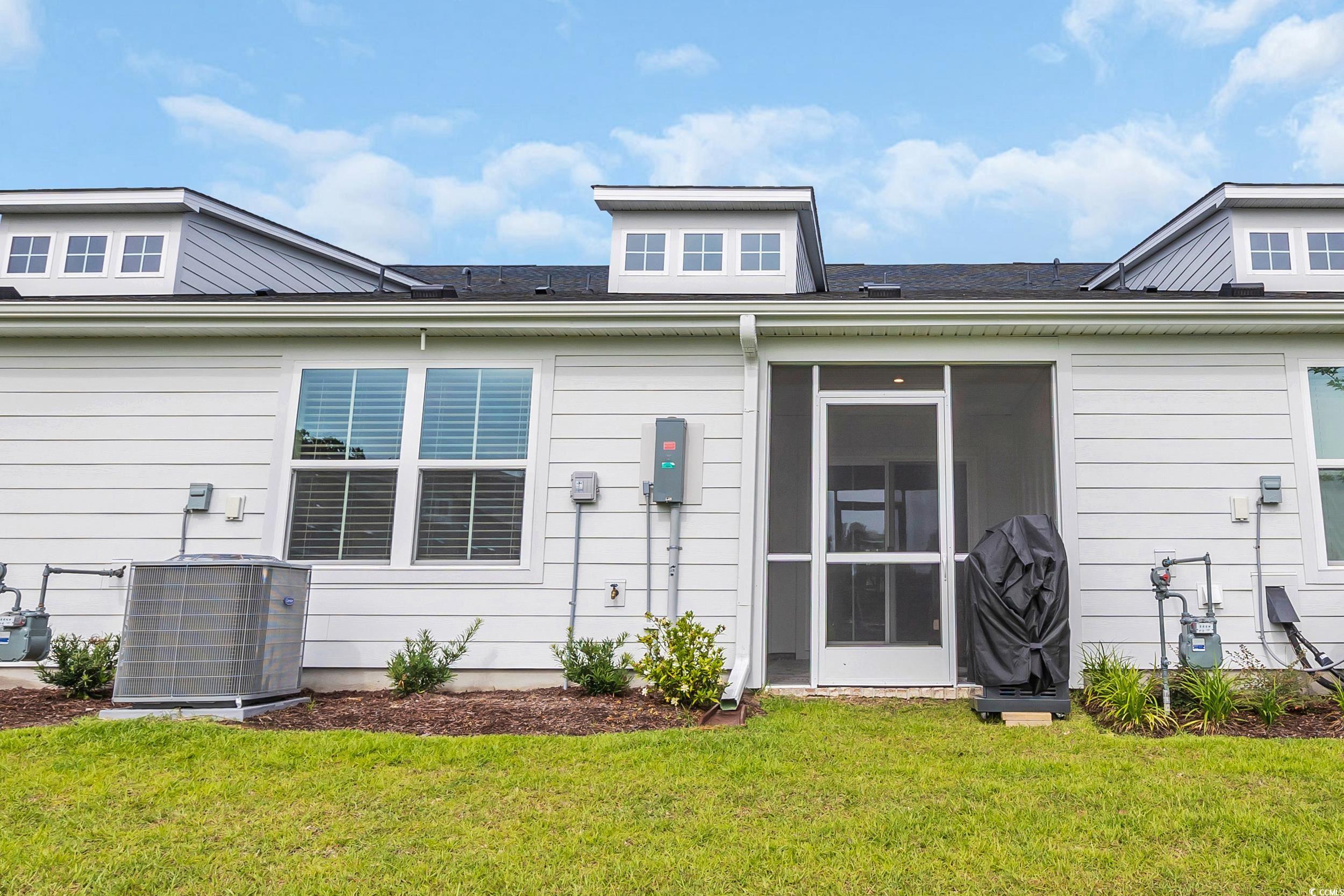 2352 Elowen Ln.