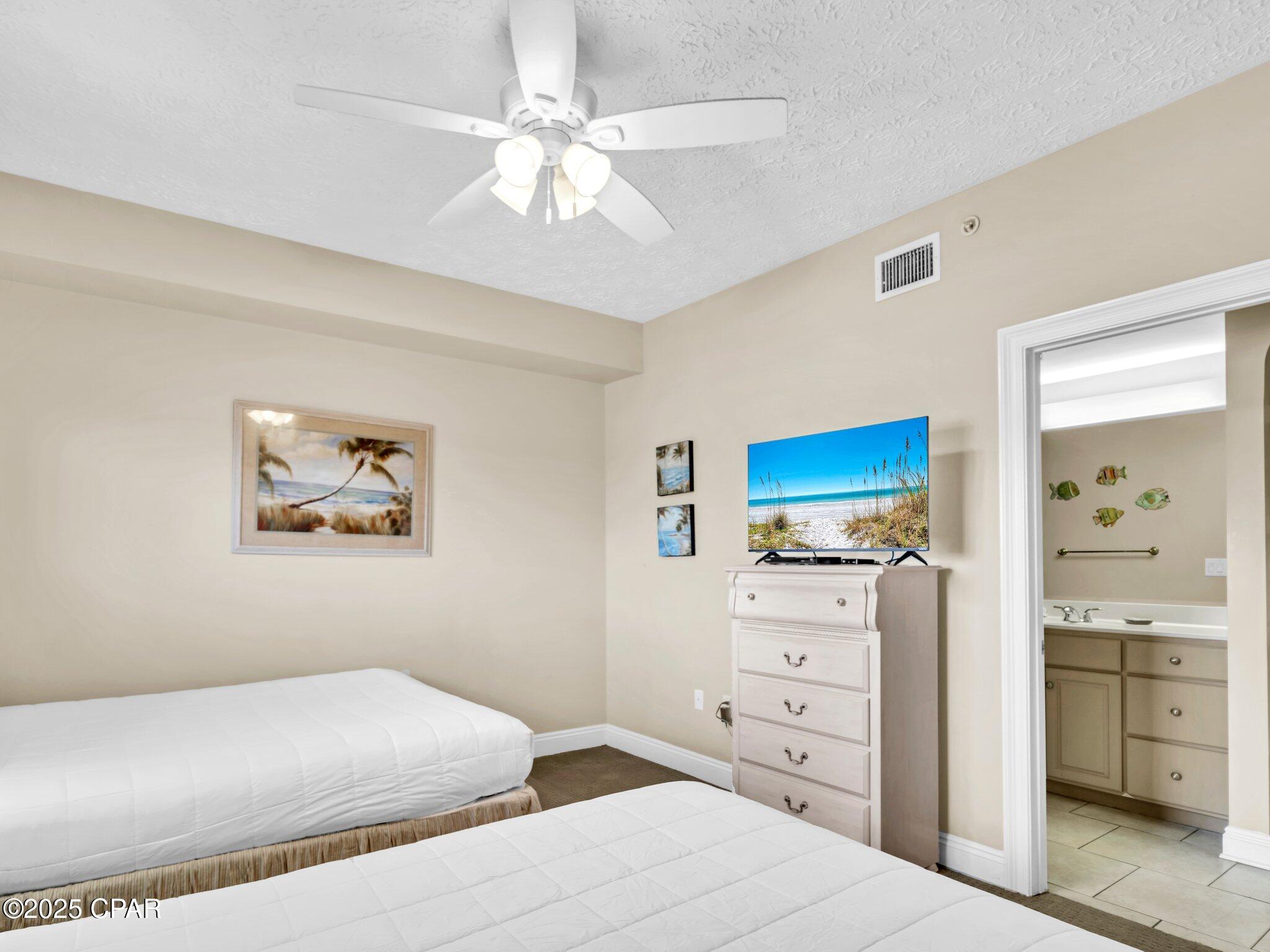 Image 10 For 7115 Thomas Drive 602