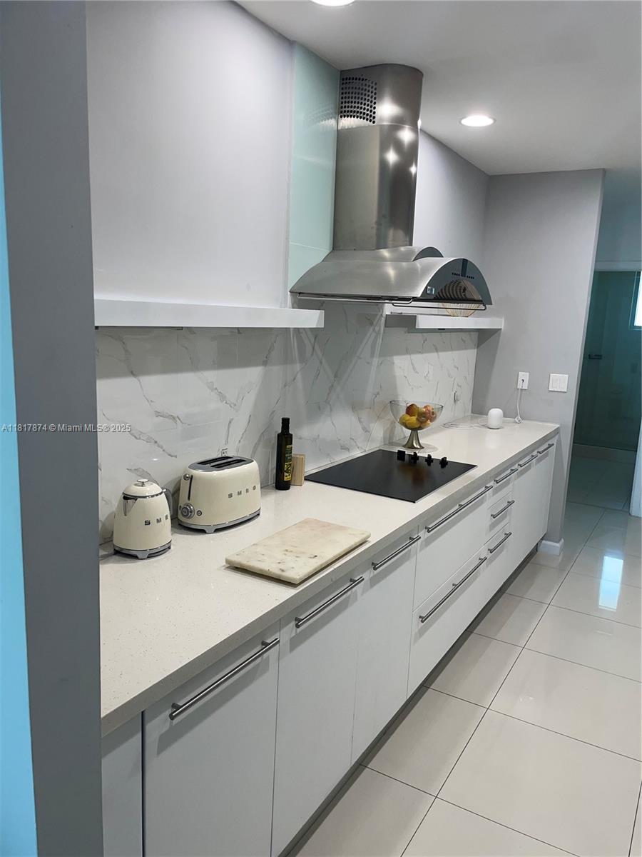 7928 East Dr #1205, North Bay Village FL 33141