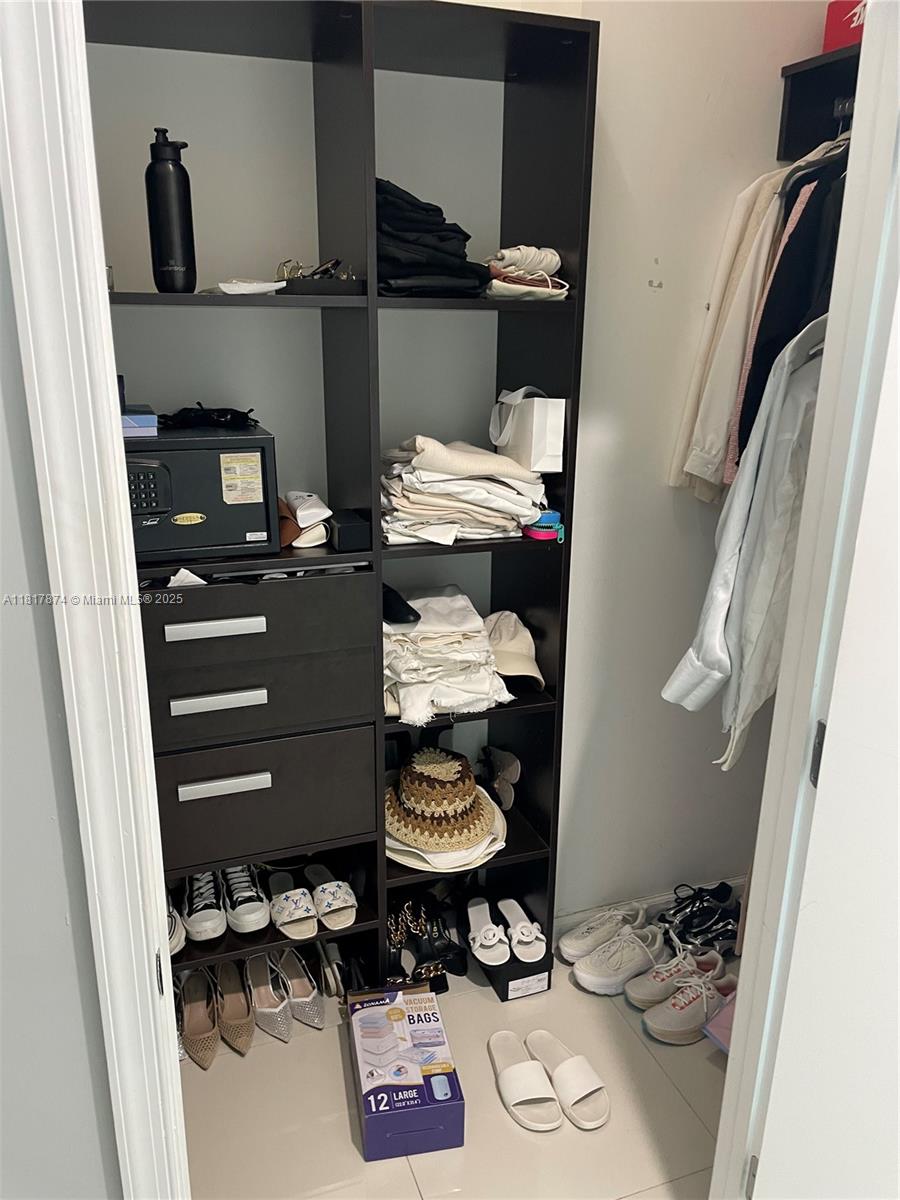 7928 East Dr #1205, North Bay Village FL 33141