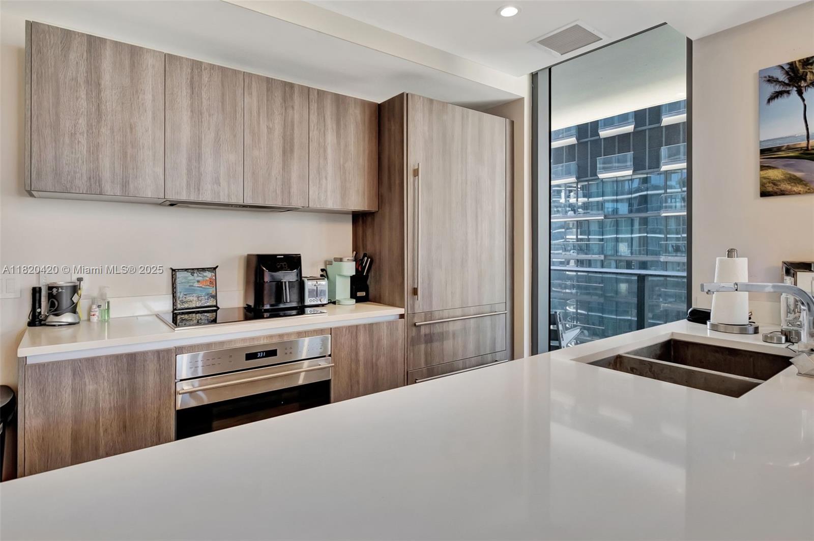 801 S Miami Ave #2205, Miami FL 33130