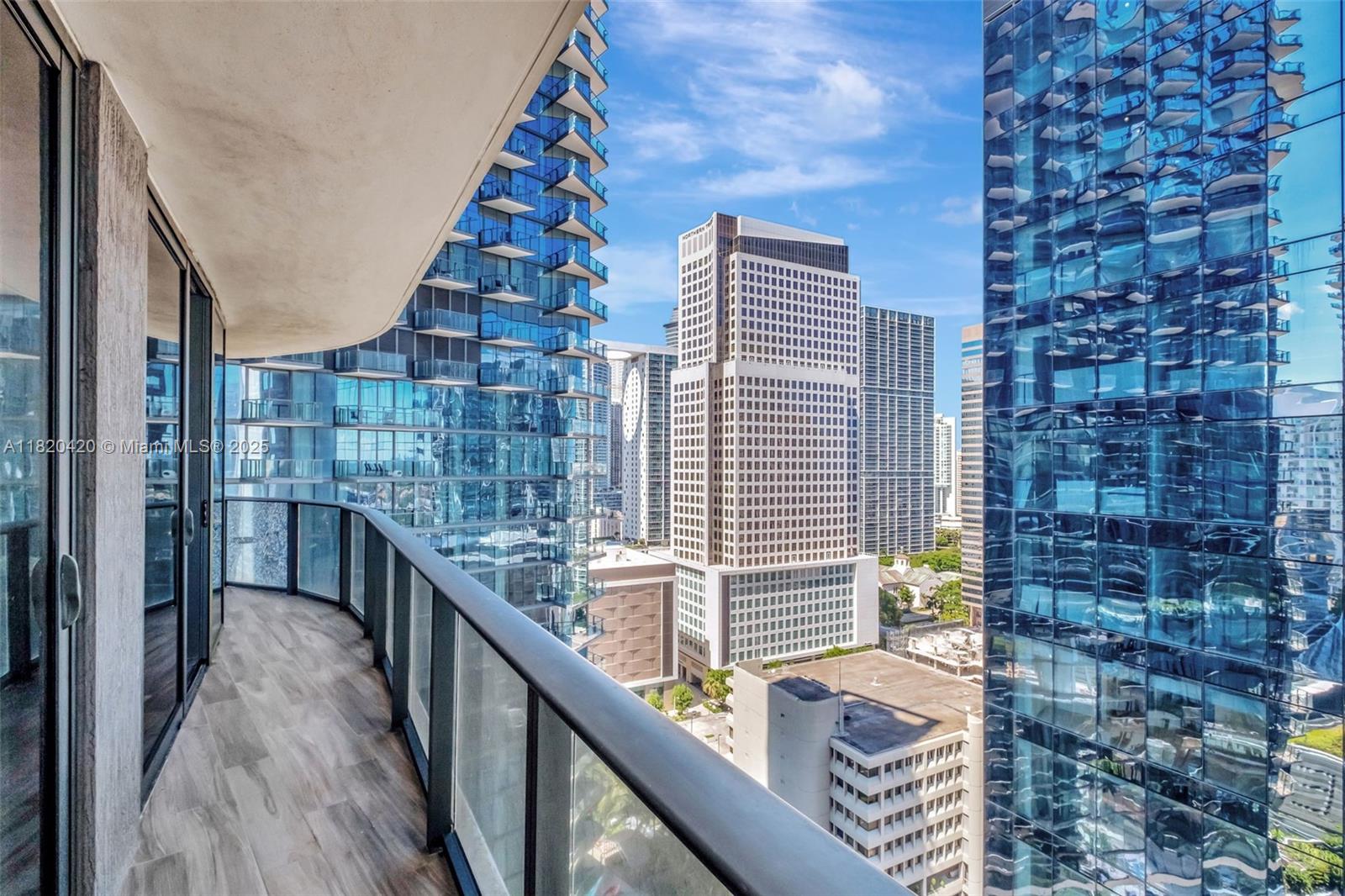 801 S Miami Ave #2205, Miami FL 33130