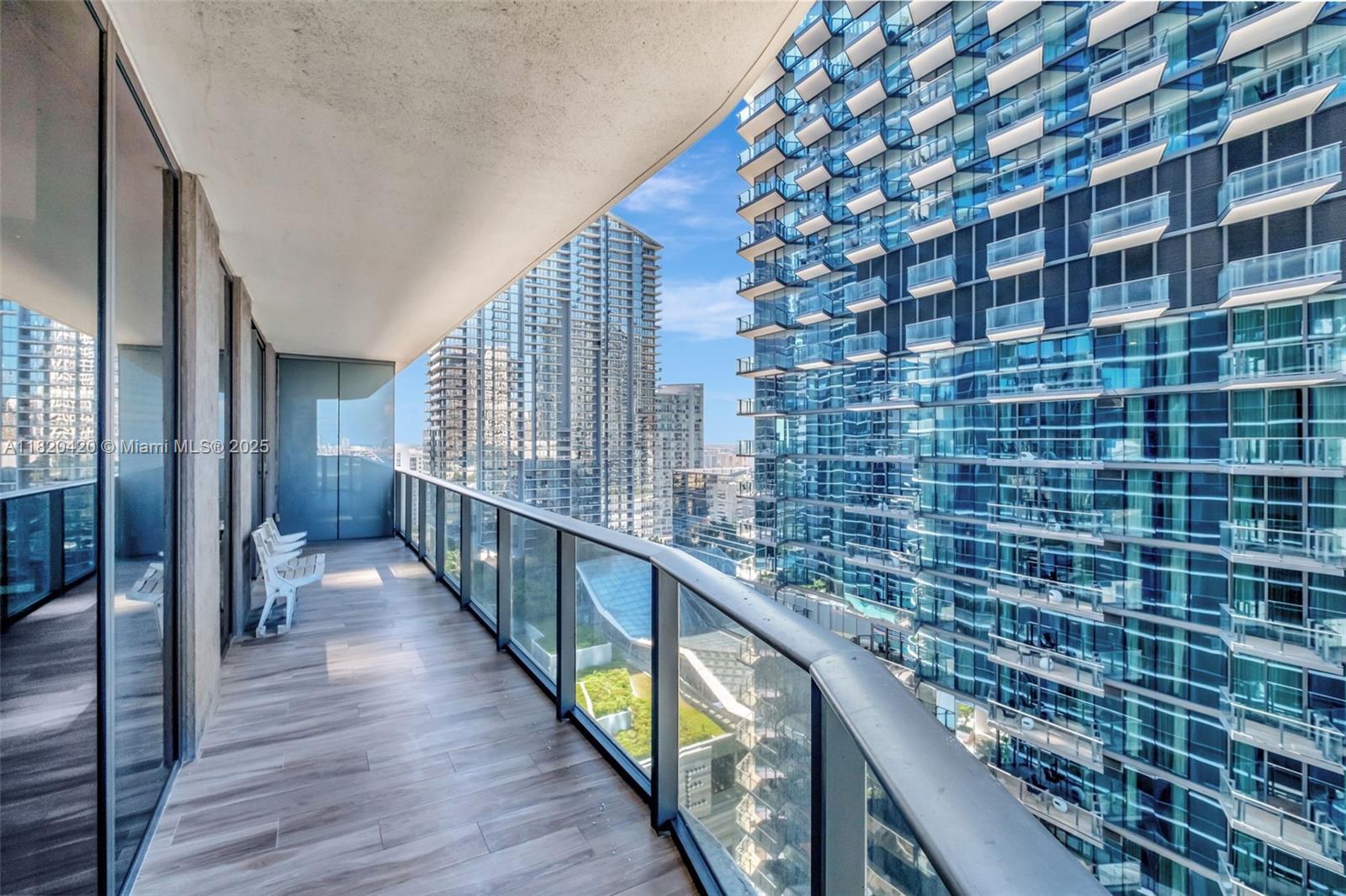 801 S Miami Ave #2205, Miami FL 33130