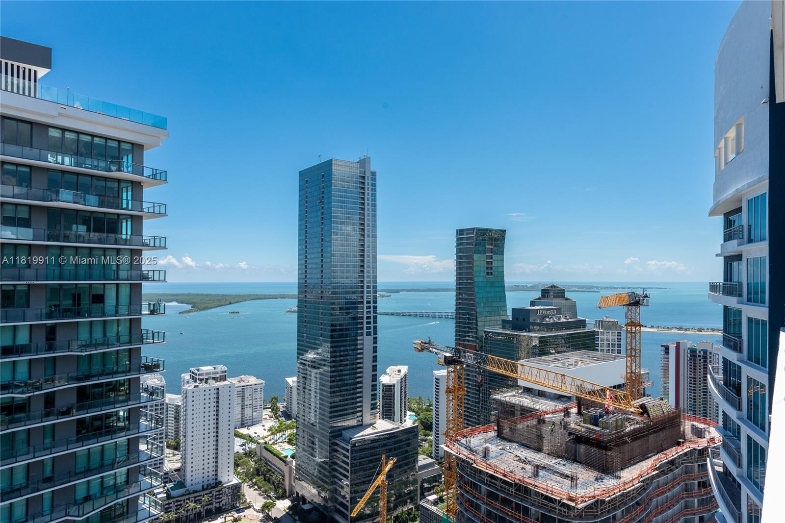 60 SW 13th St #4808, Miami FL 33130