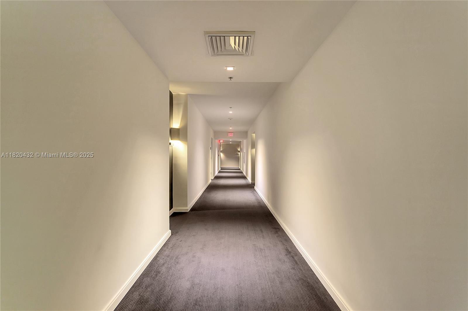 325 S Biscayne Blvd #2615, Miami FL 33131
