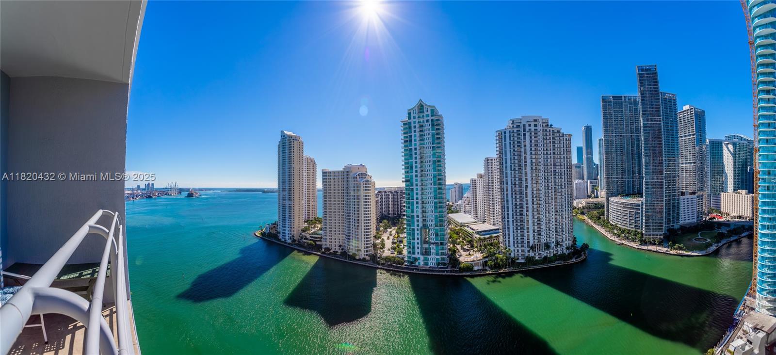 325 S Biscayne Blvd #2615, Miami FL 33131