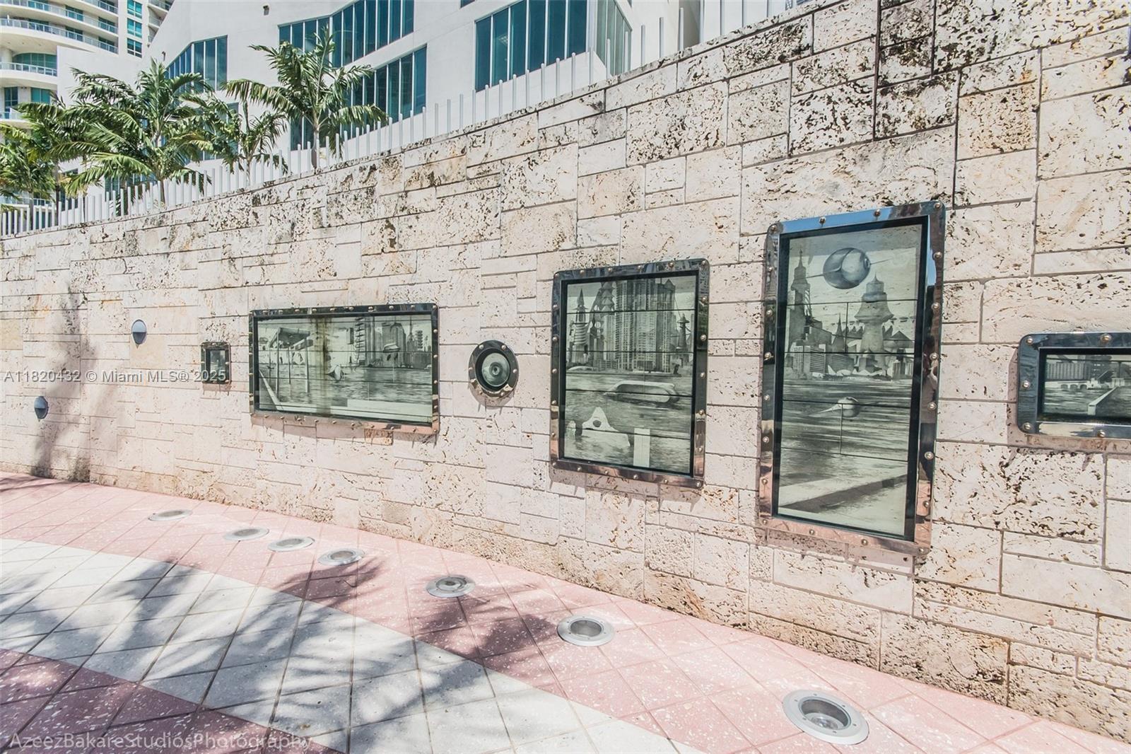 325 S Biscayne Blvd #2615, Miami FL 33131