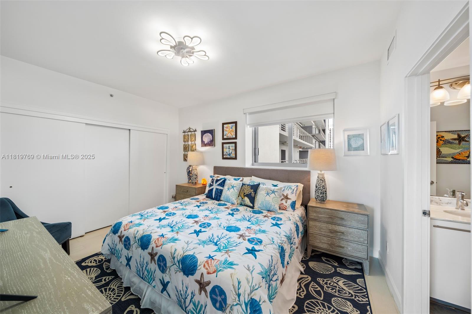 888 Biscayne Blvd #2909, Miami FL 33132