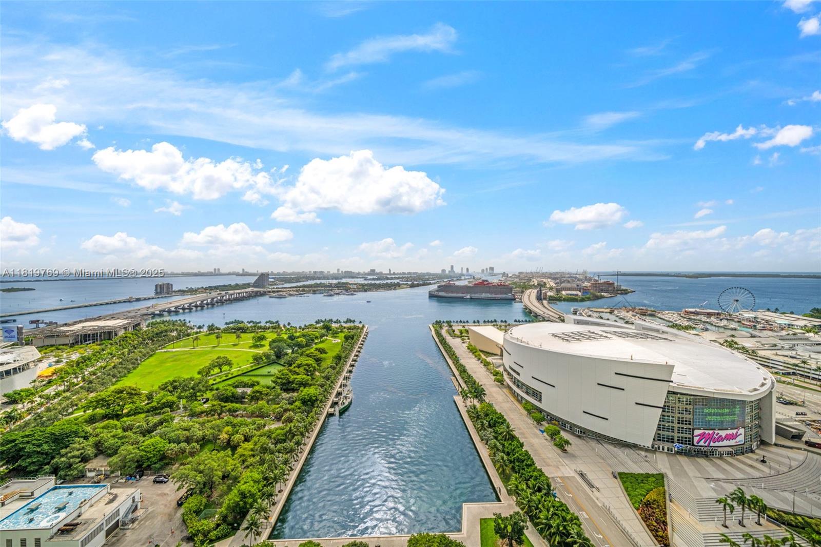 888 Biscayne Blvd #2909, Miami FL 33132