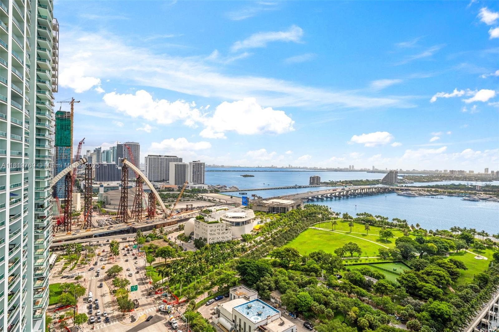 888 Biscayne Blvd #2909, Miami FL 33132